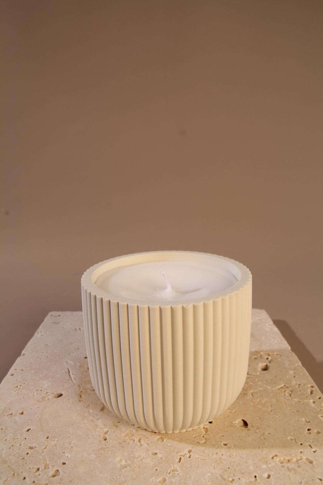 Çizgili Beton Saksı Soya Wax Mum
