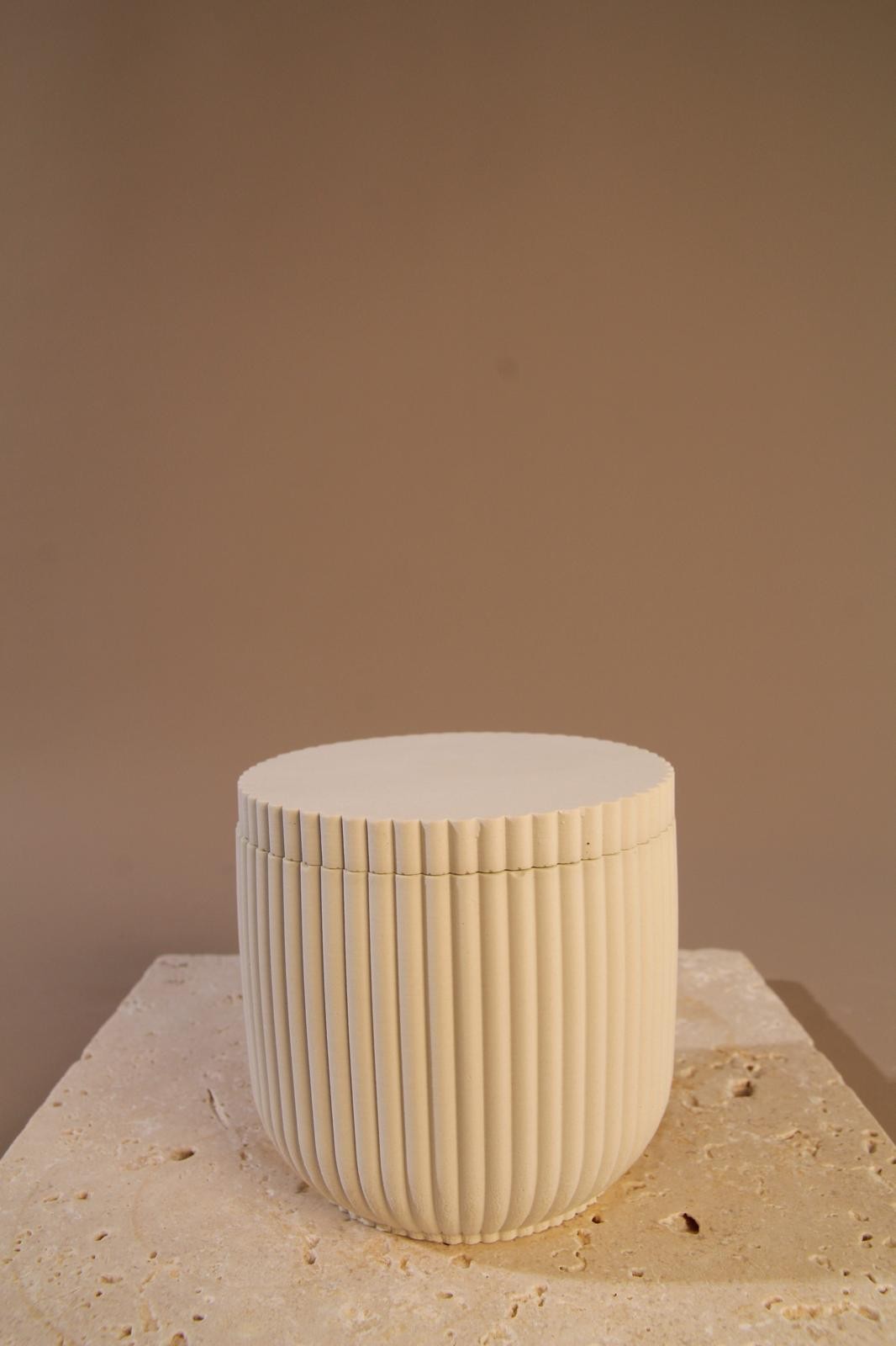 Çizgili Beton Saksı Soya Wax Mum