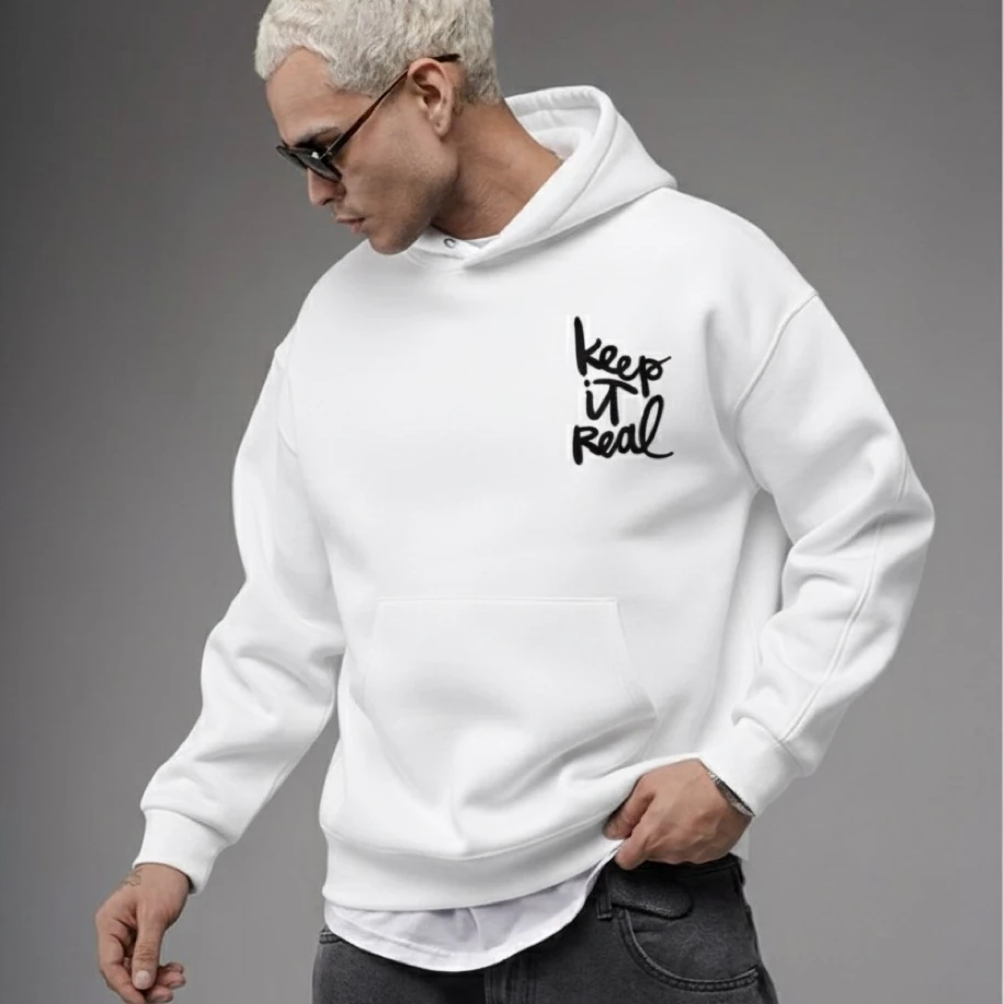 UNISEX BEYAZ SIRT TASARIMLI NAKIŞ İŞLEMELİ OVERSİZE KAPŞONLU SWEATSHİRT