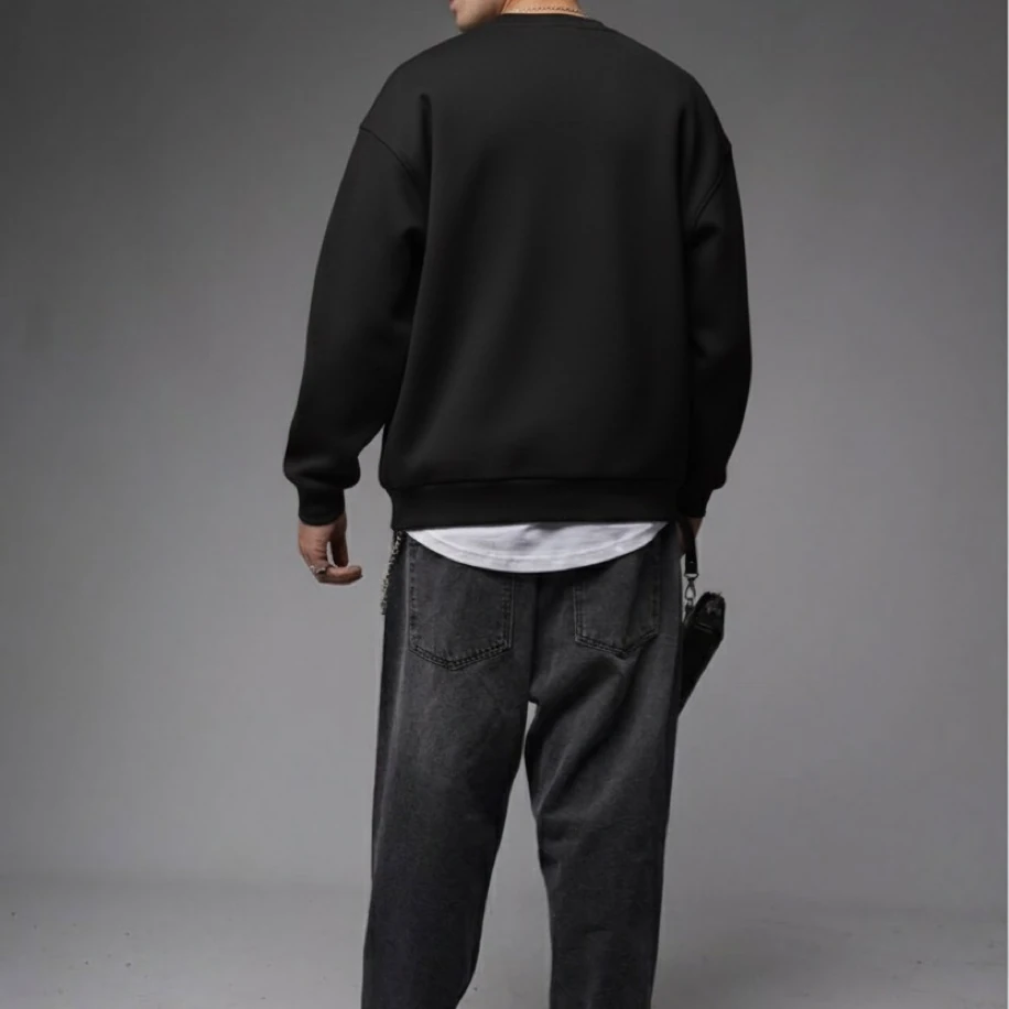 UNISEX SİYAH ÖN MİNİMAL NAKIŞLI YAZI İŞLEMELİ   OVERSİZE SWEATSHİRT