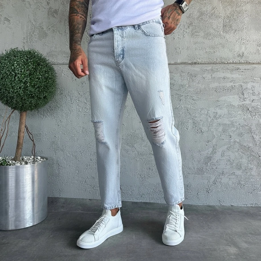 BUZ MAVİSİ RENK DİZ YIRTIK DETAYLI BOYFRİEND JEANS PANTOLON