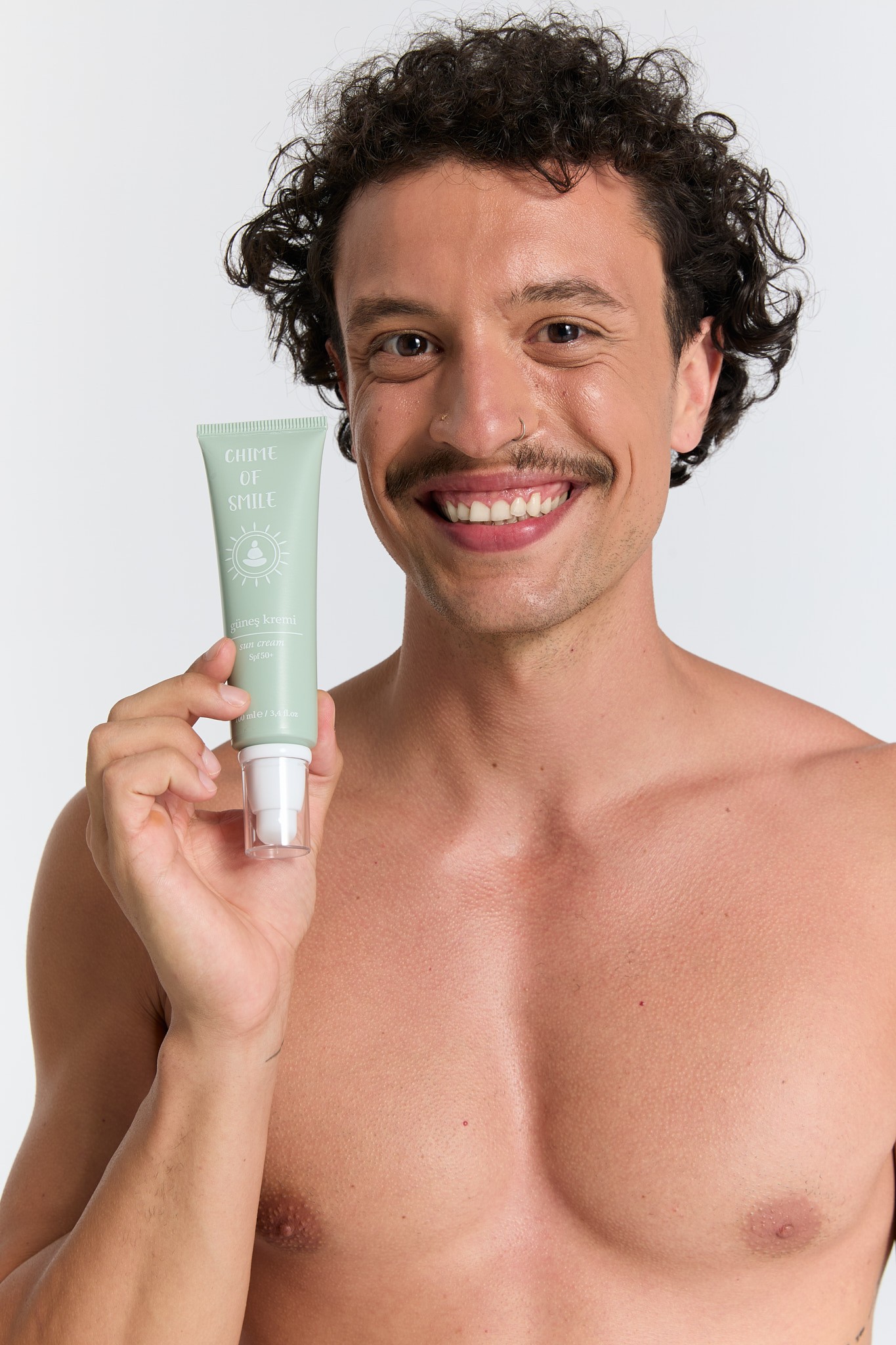 SPF'li Güneş Kremi – Doğal ve Paraben İçermeyen Formül, 100 ml