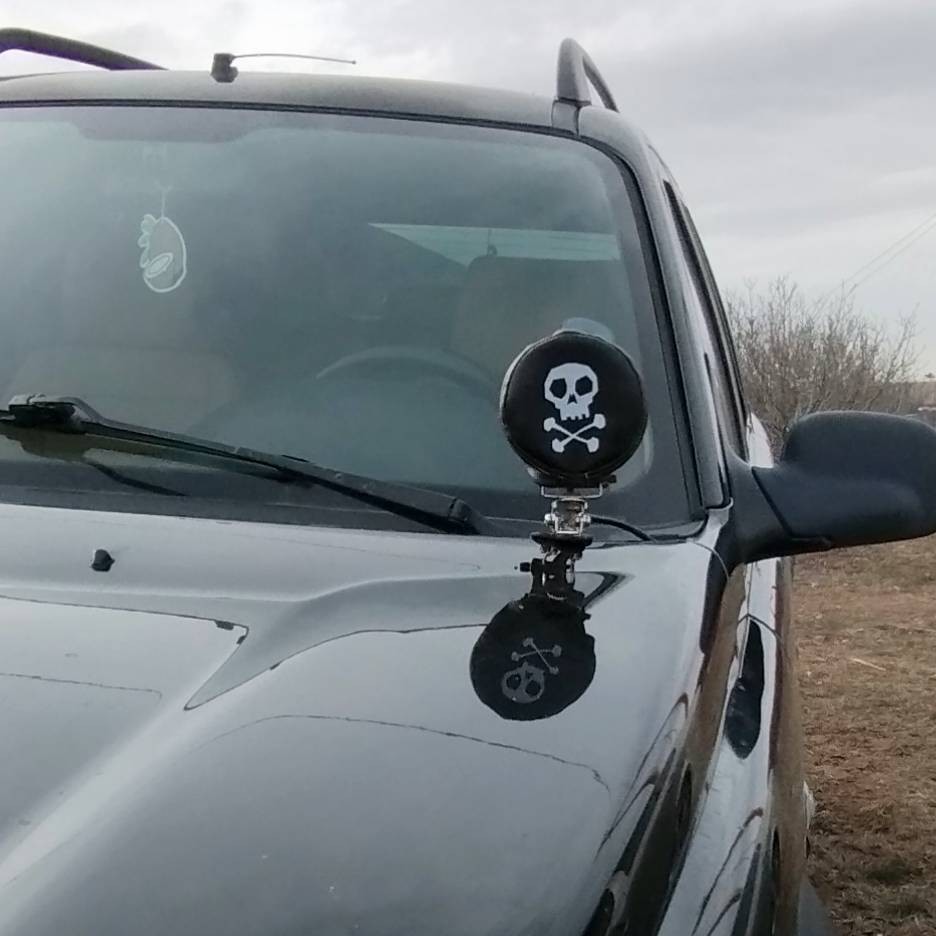 Off Road Lighting Cover - Pirate Skull Designed