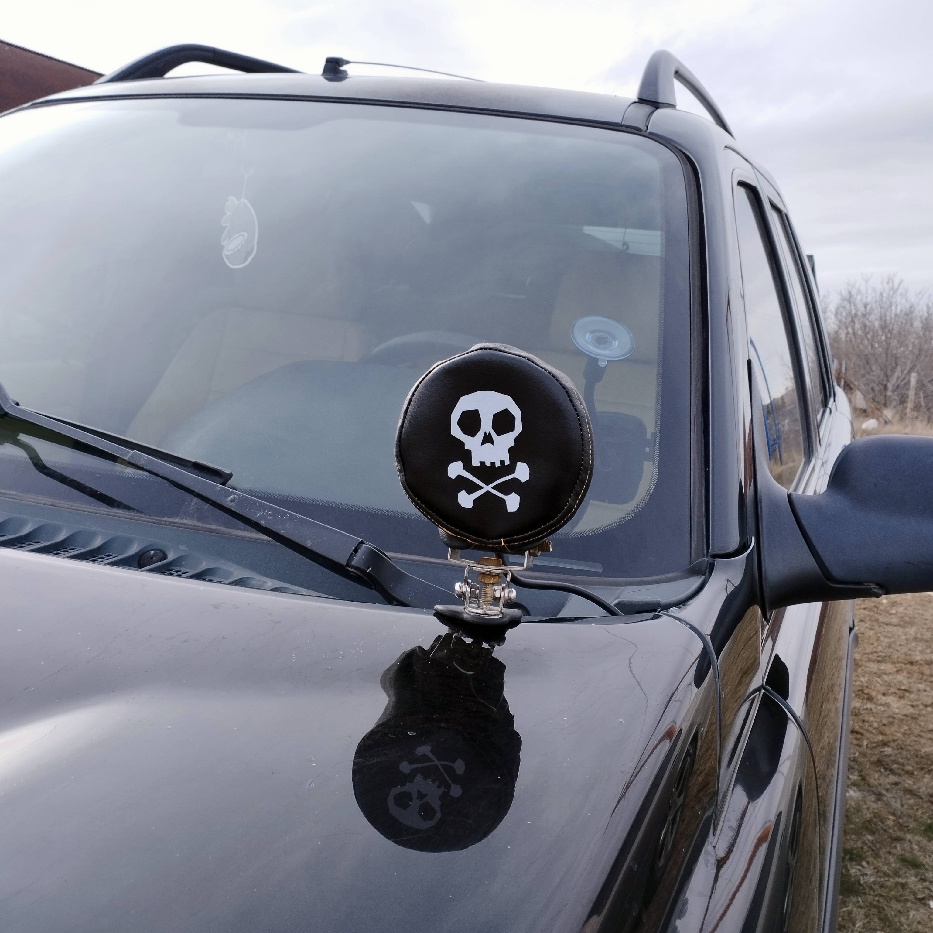 Off Road Lighting Cover - Pirate Skull Designed