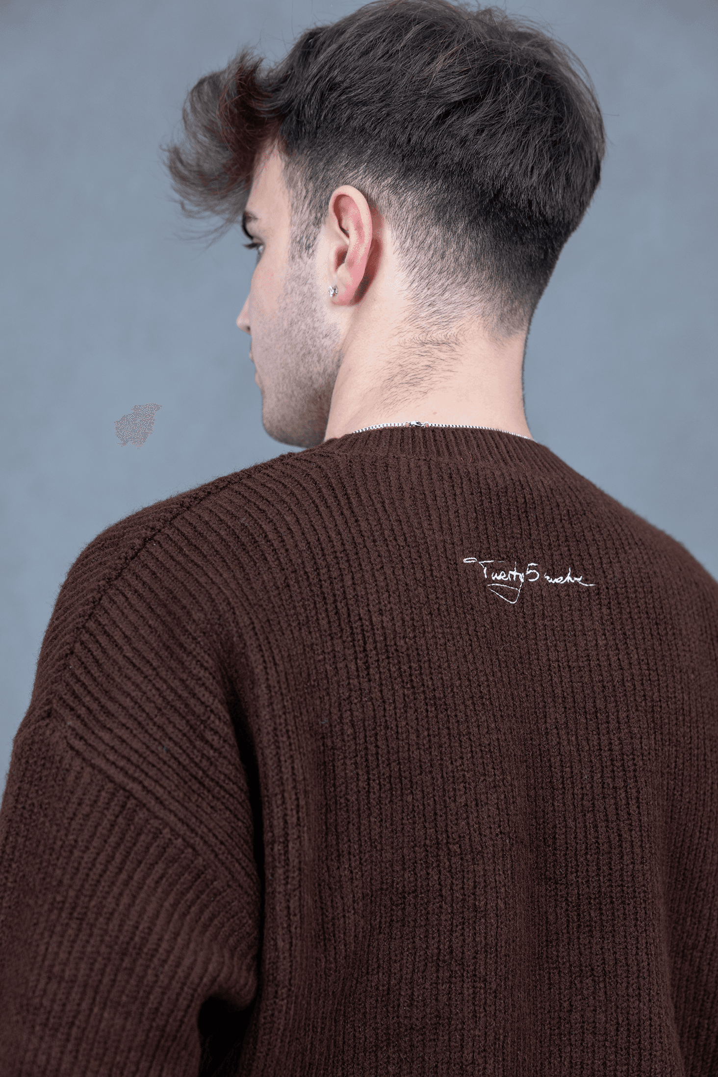 Örgü Nakış Detaylı Sweatshirt