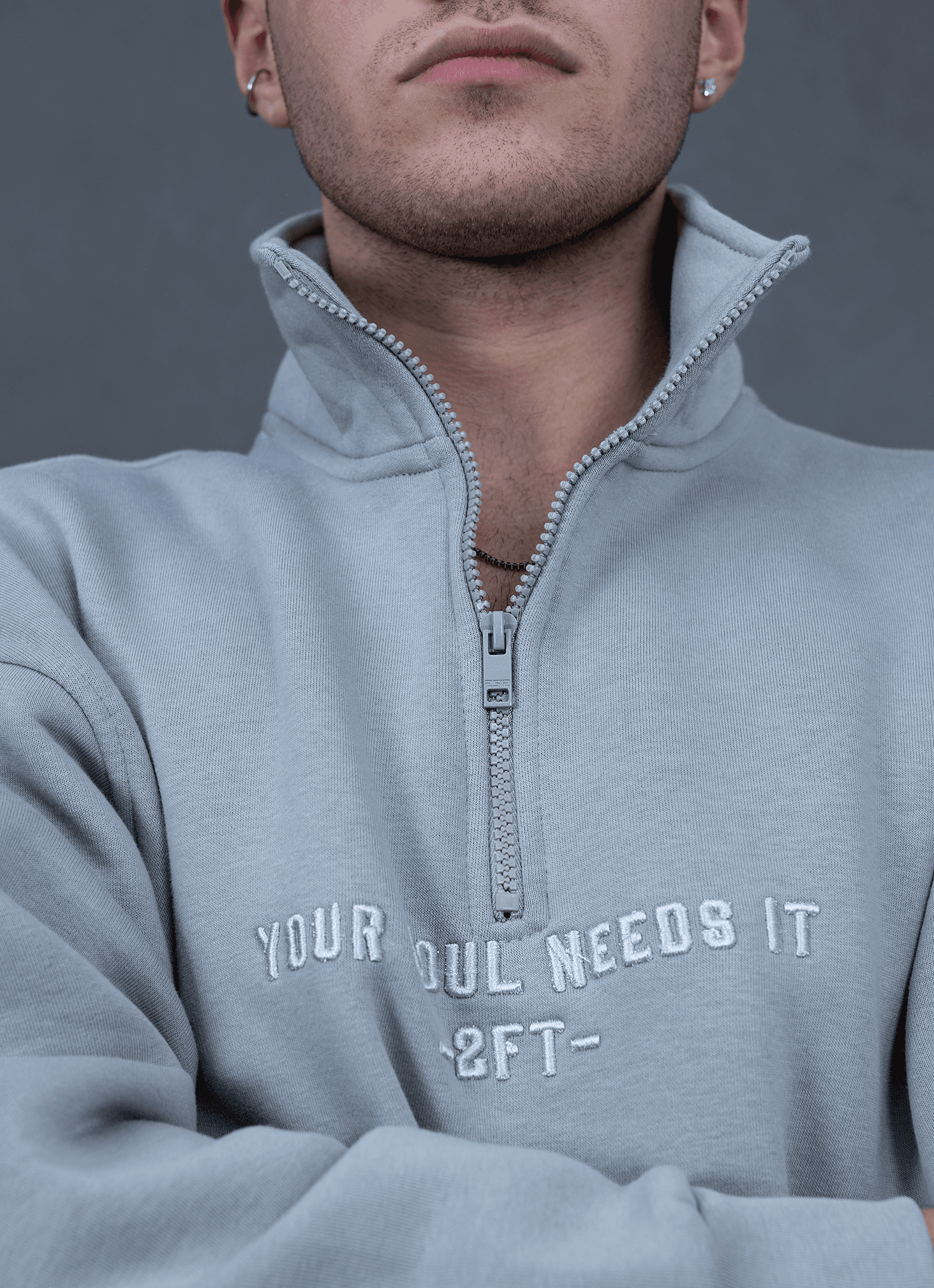 Fermuarlı Nakışlı Sweatshirt