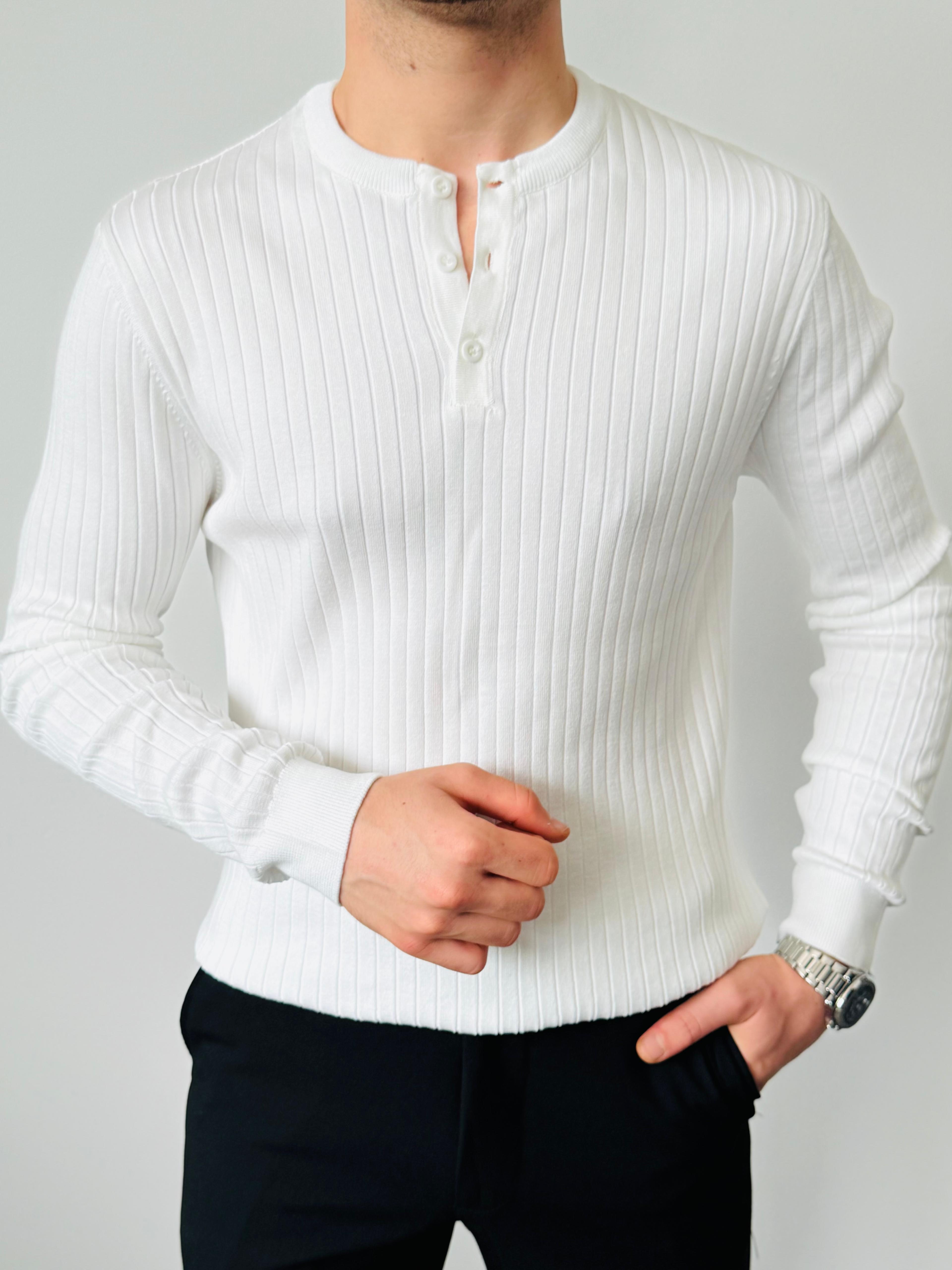 Üst Düzey Kumaş Kalitesi Çizgili Düğmeli Sweat - Beyaz