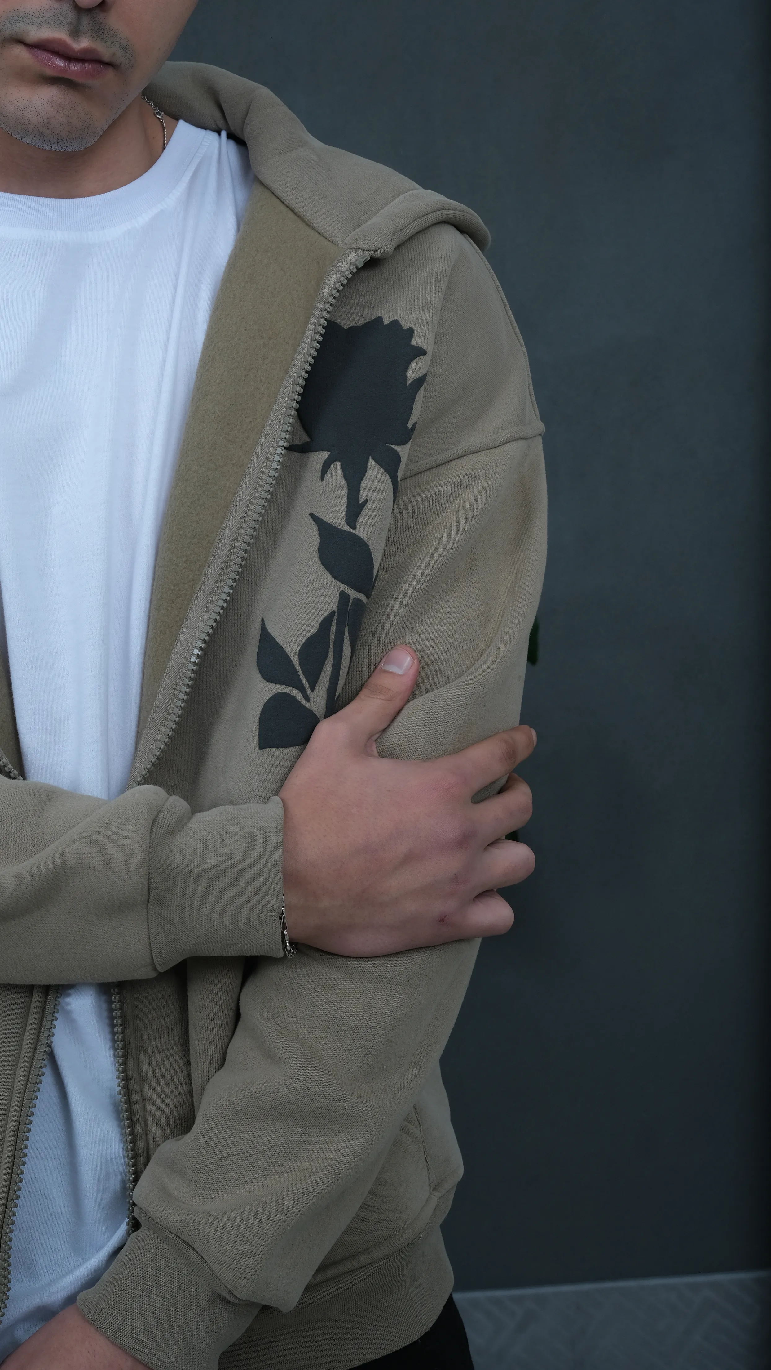 Üst Düzey Kumaş Kalitesi Fermuarlı 3 iplik Şardonlu Sweat (HER BEDEN BİR ADET SINIRLI SAYIDA)