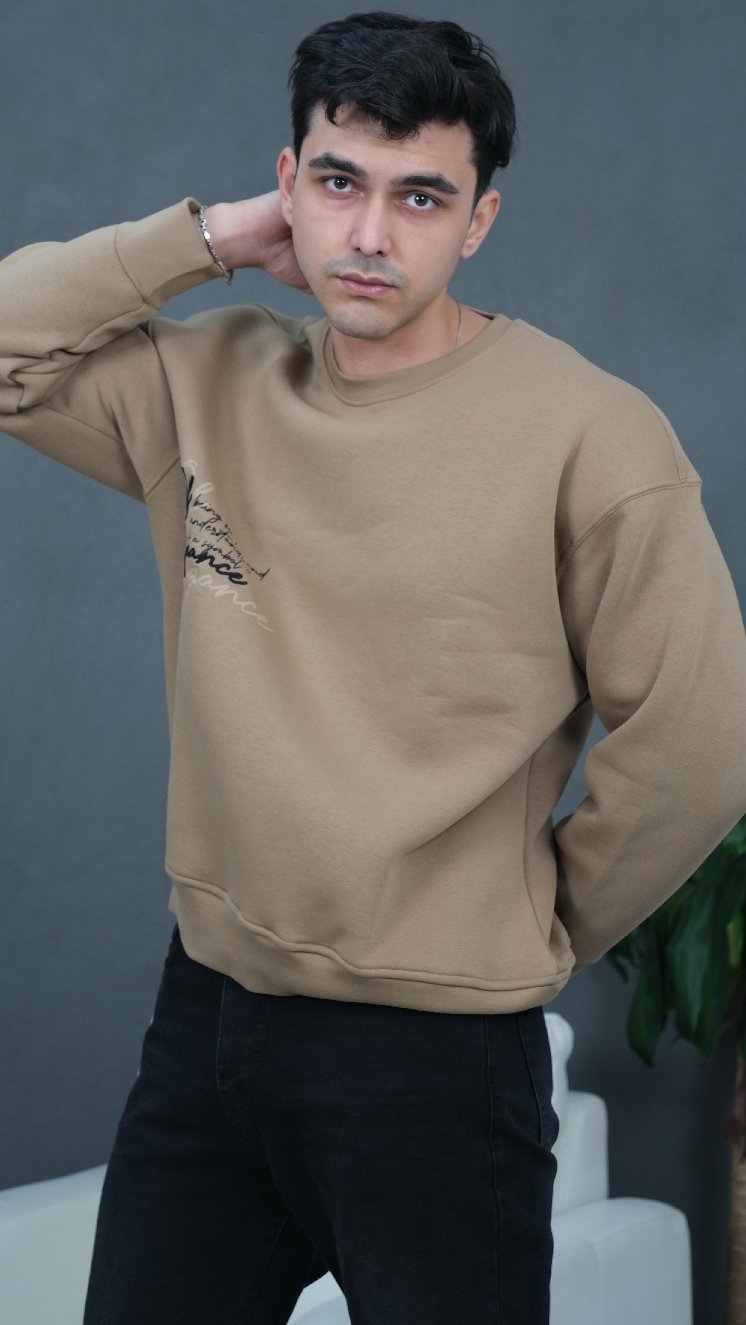 Çiçek Nakışlı Sweatshirt - Kahve