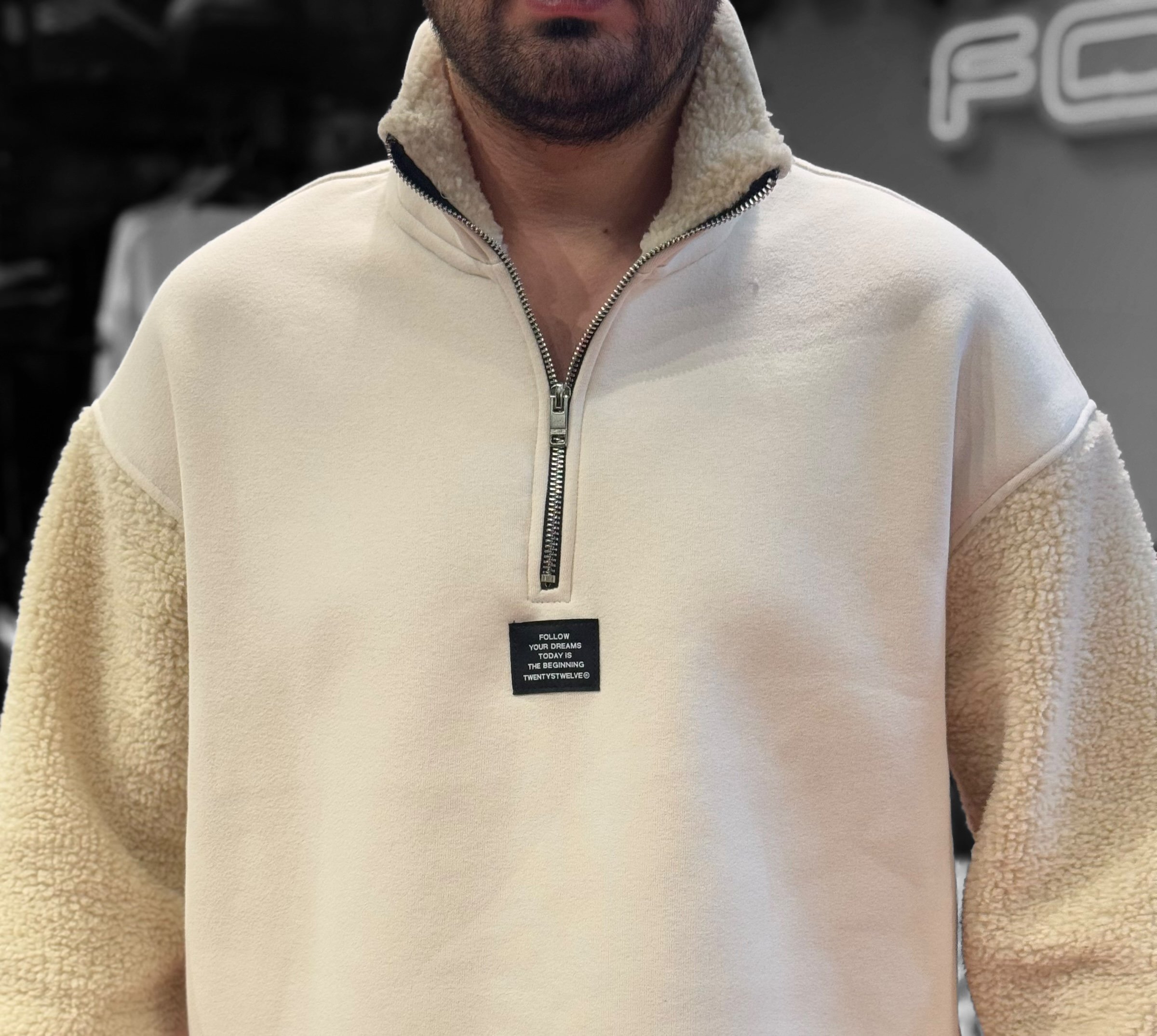 Premium Kumaş Oversize Peluş Kol Sweat