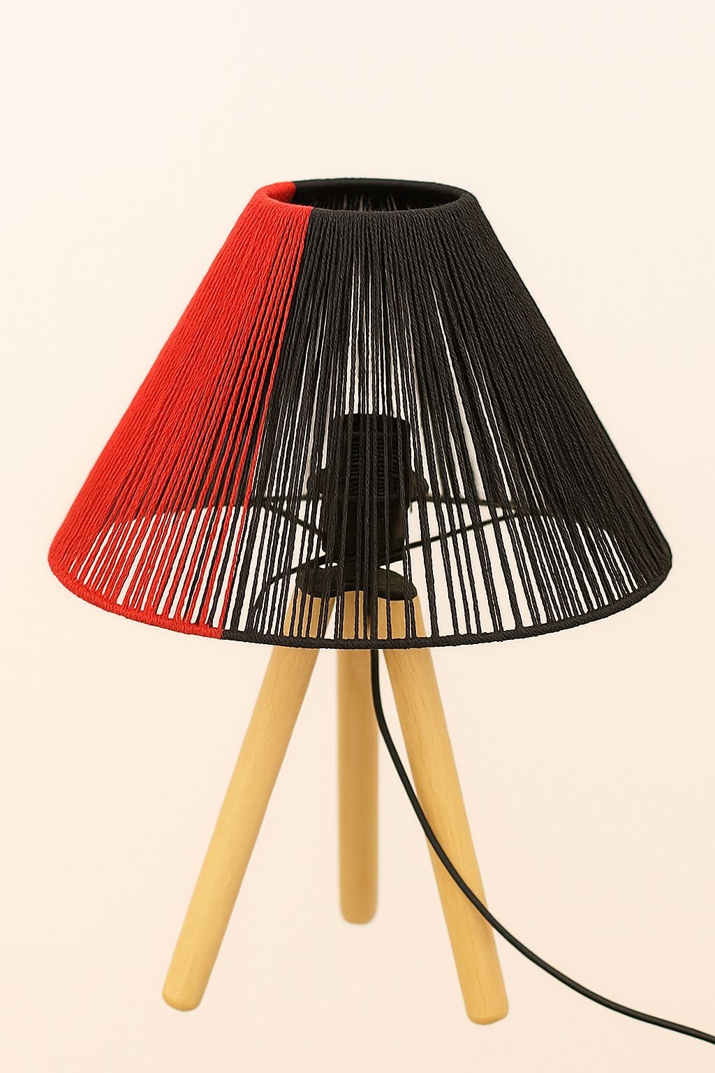RedBlack Trio Ahşap Ayaklı Masa Lambası