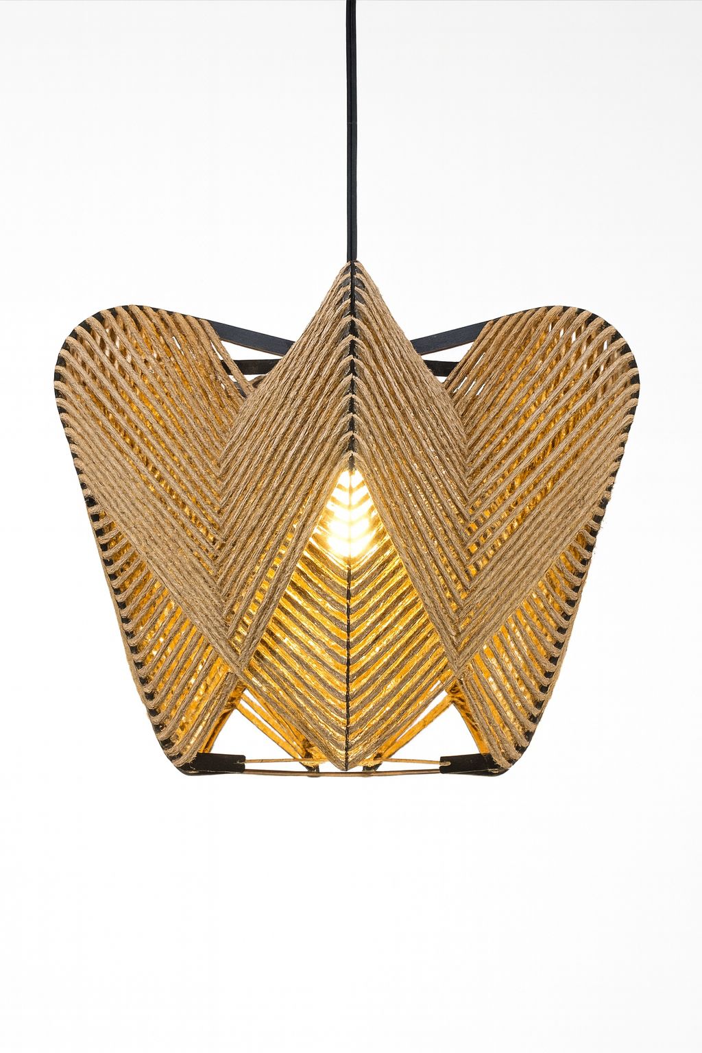 Aurora- Gökyüzündeki Işık Dansları