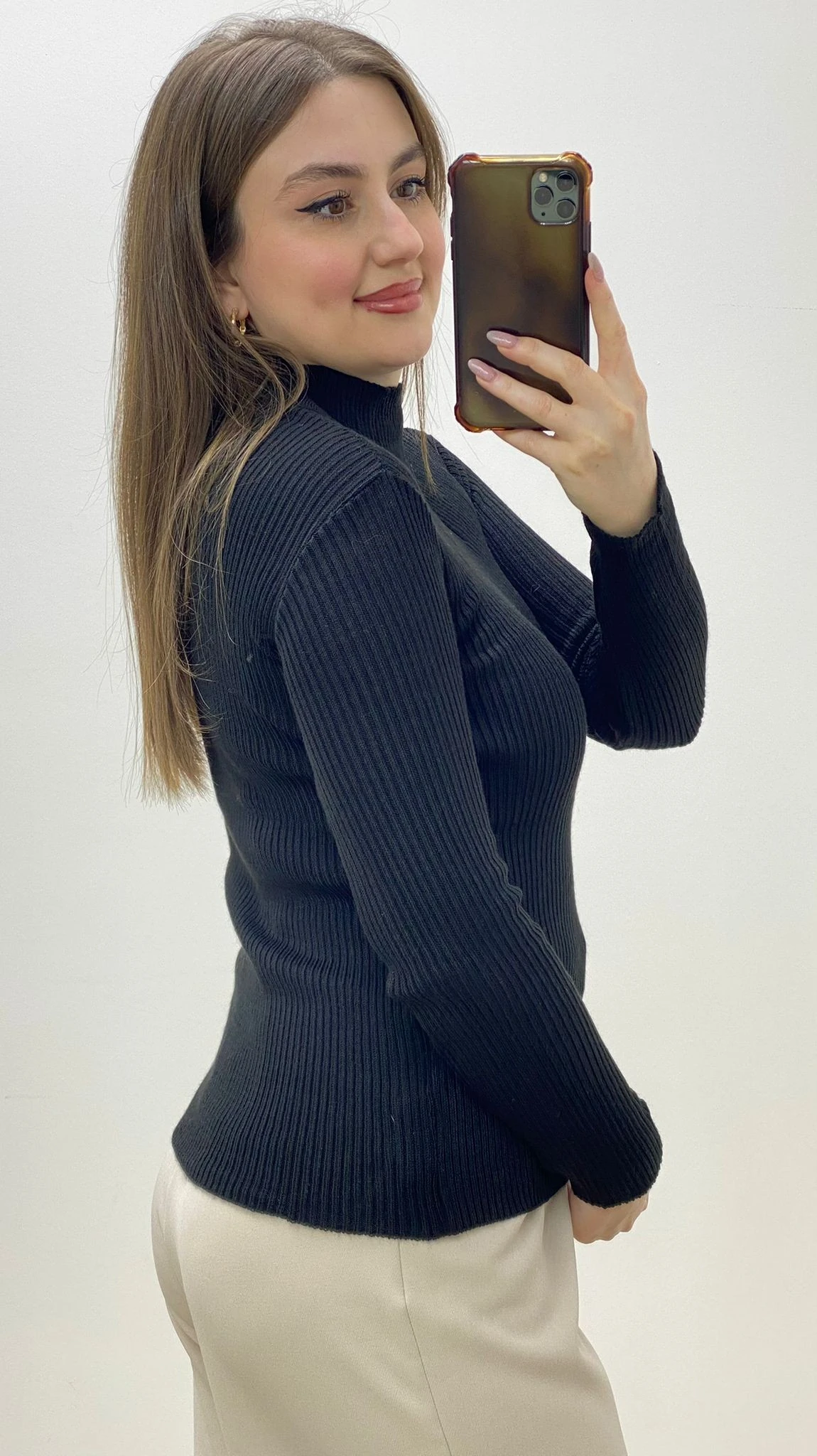 Damla Yaka Triko Kazak Siyah