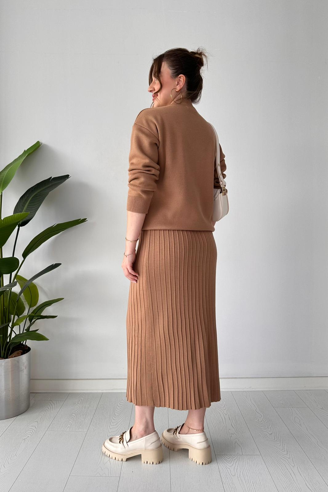 Fiyonk Taşlı Etekli Triko Takım