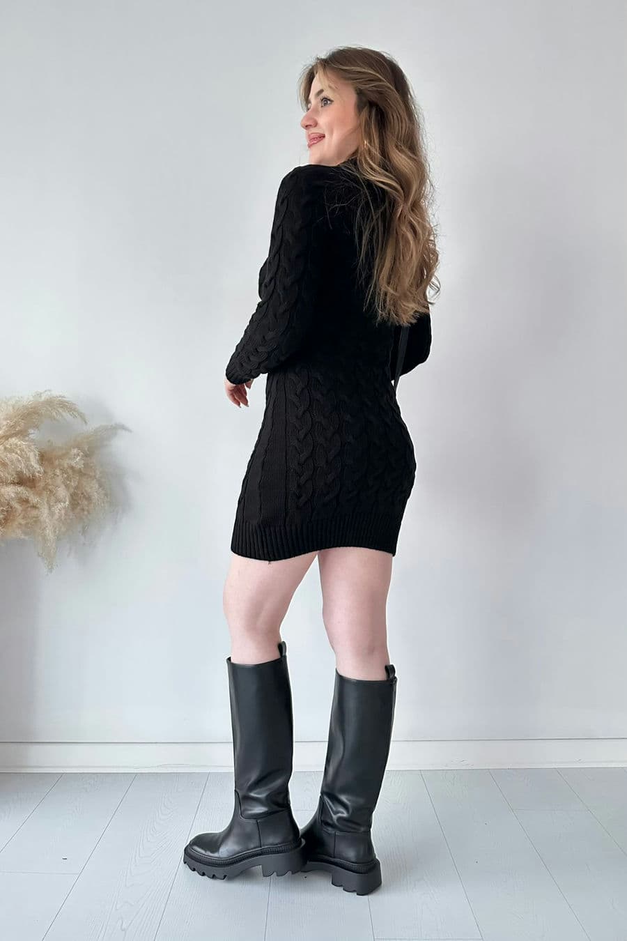 Saç Örgü Fermuar Detaylı Triko Elbise