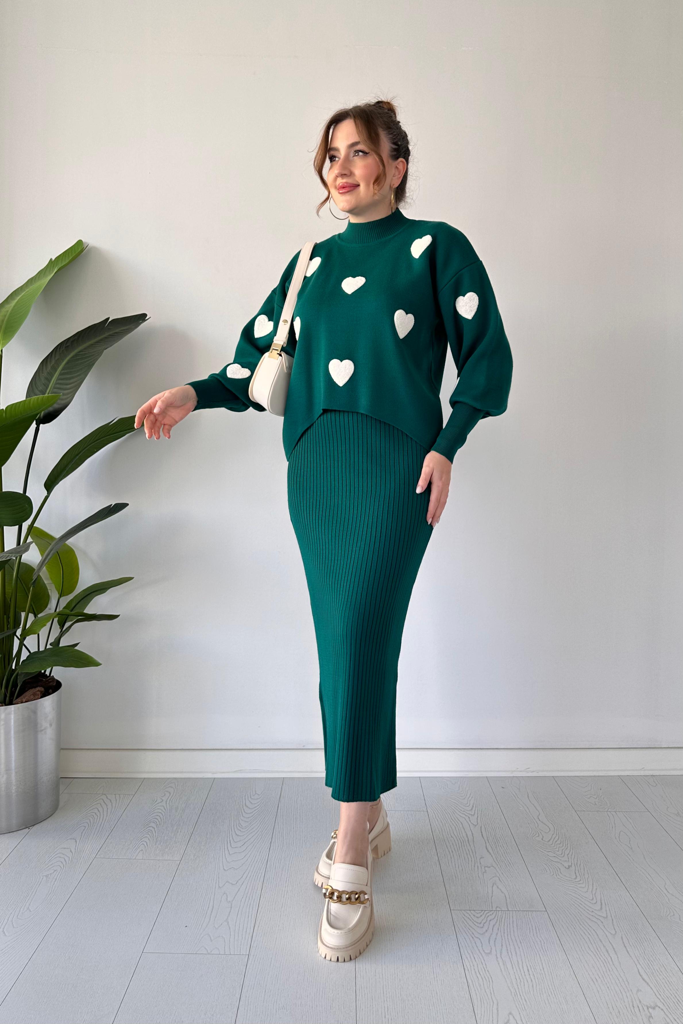 Kalp Kazak Elbise Takım