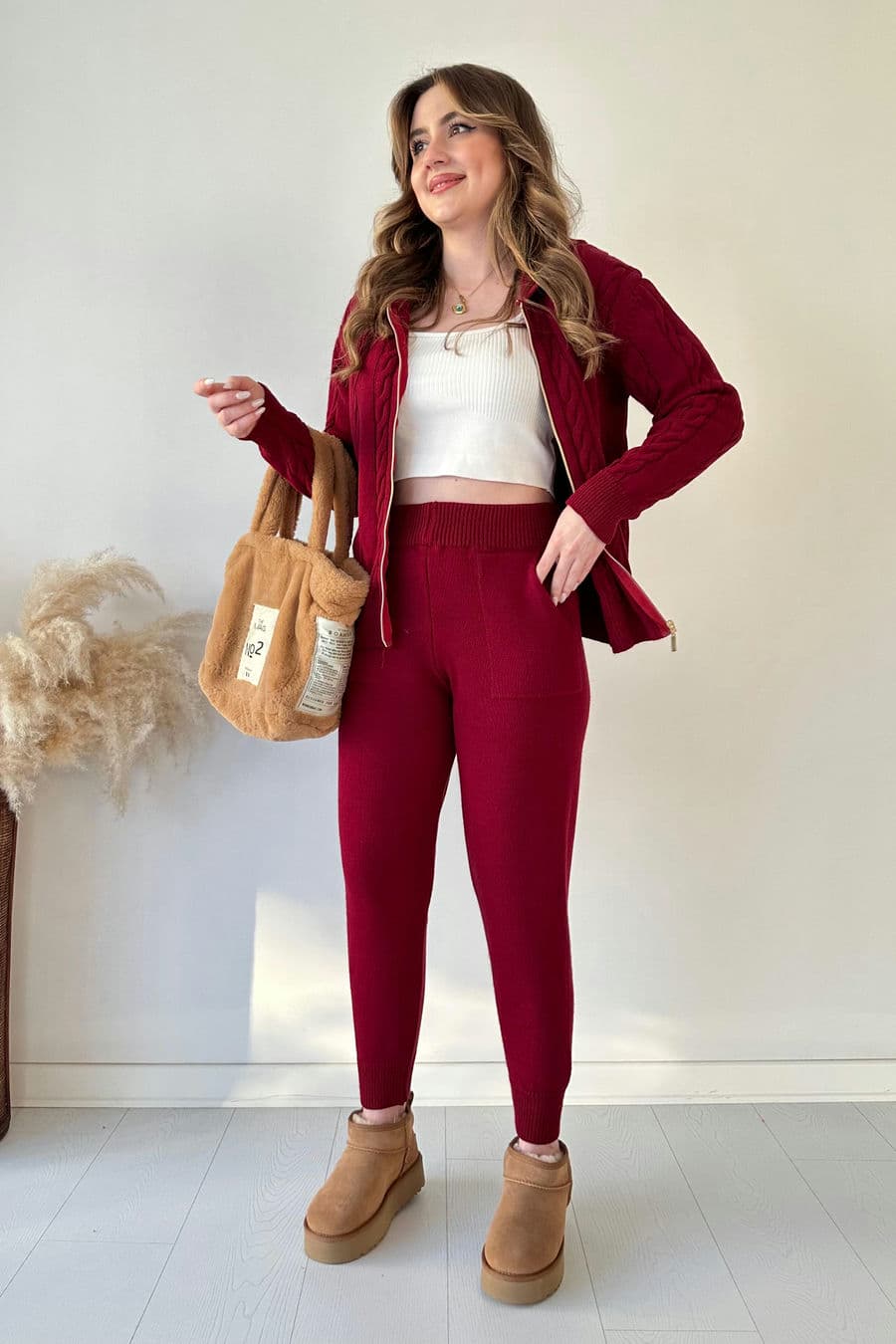 Kapüşonlu Triko Takım