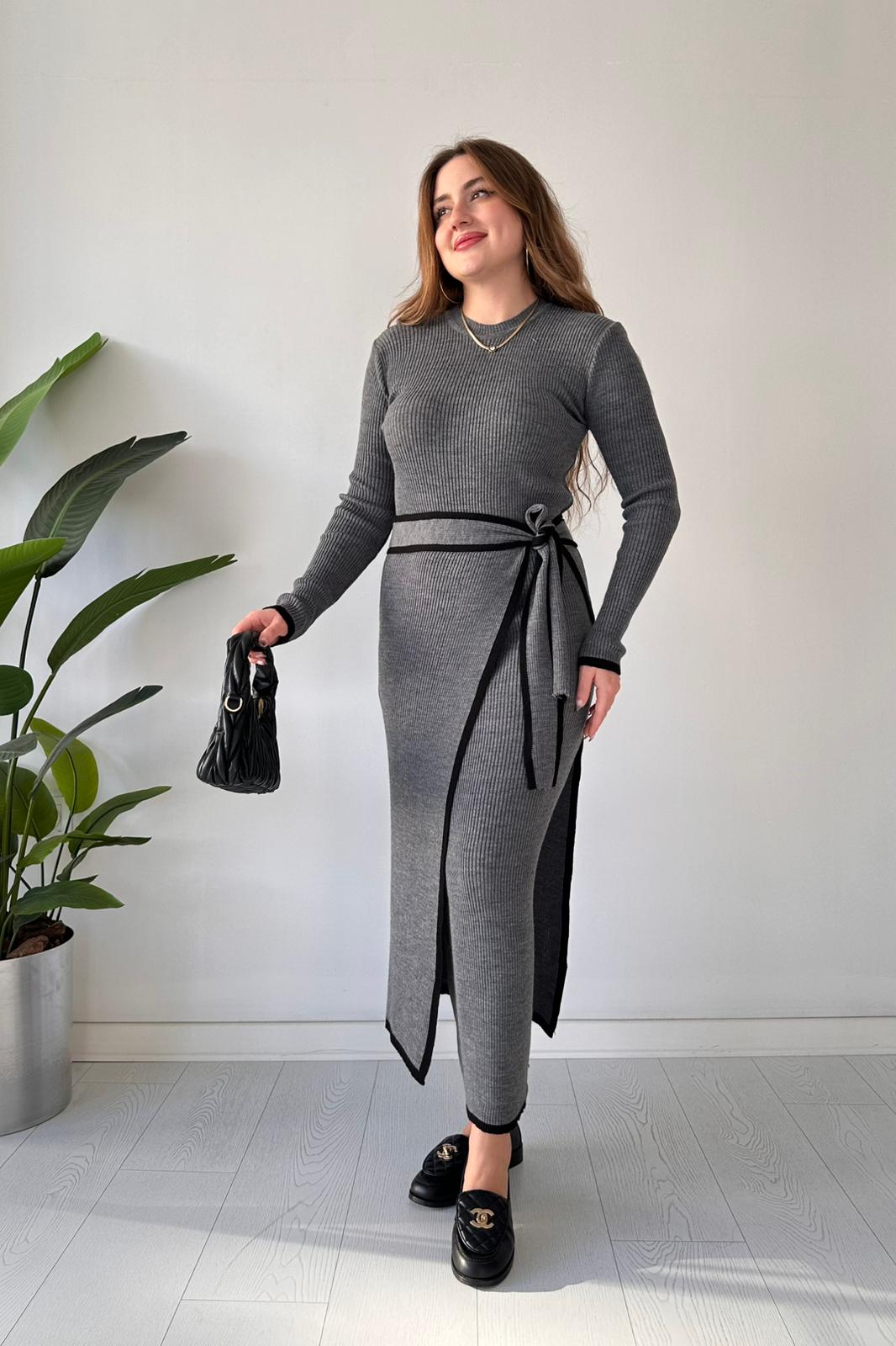 Parça etekli triko elbise - Gri