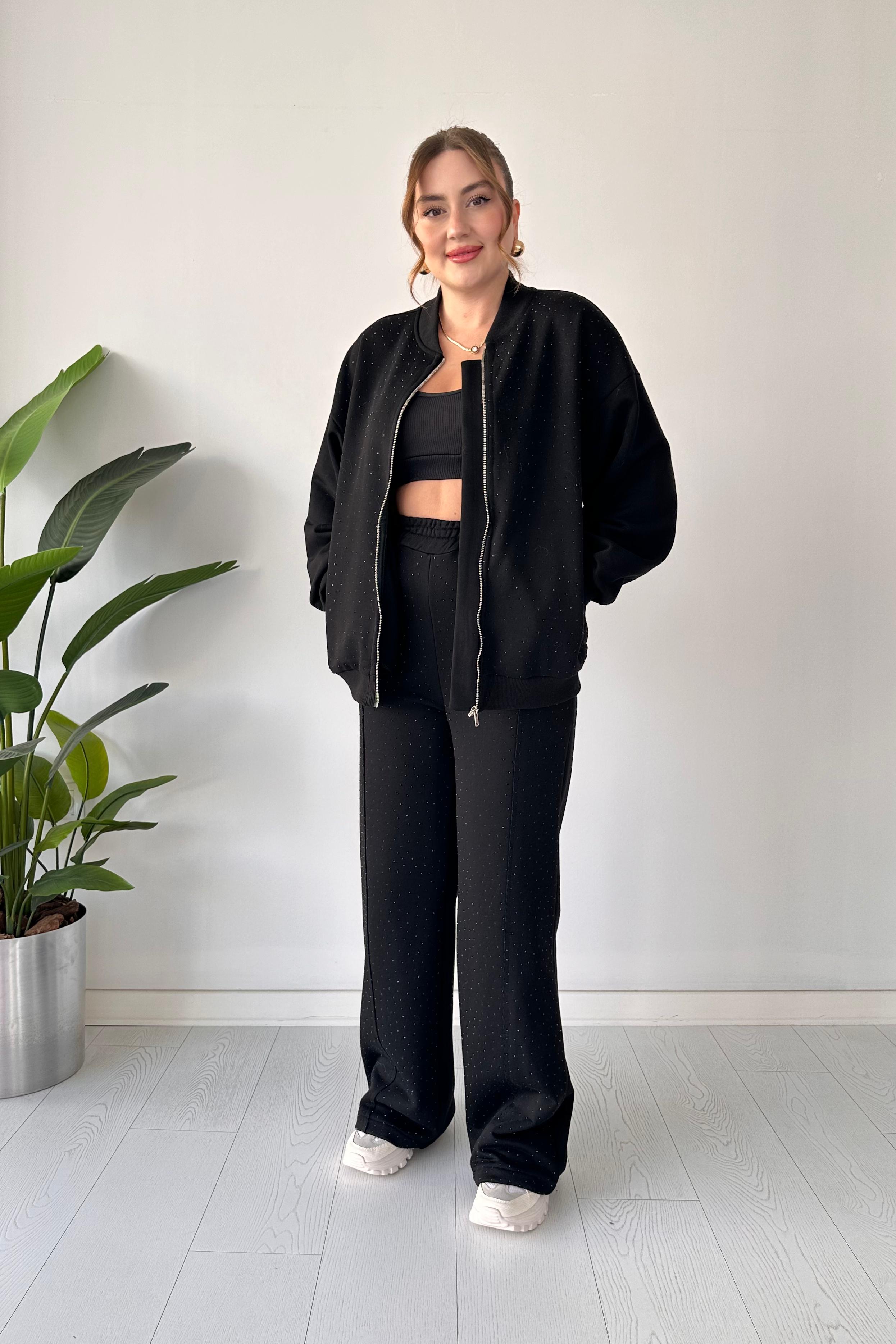 Üstü Taşlı Eşofman Takımı