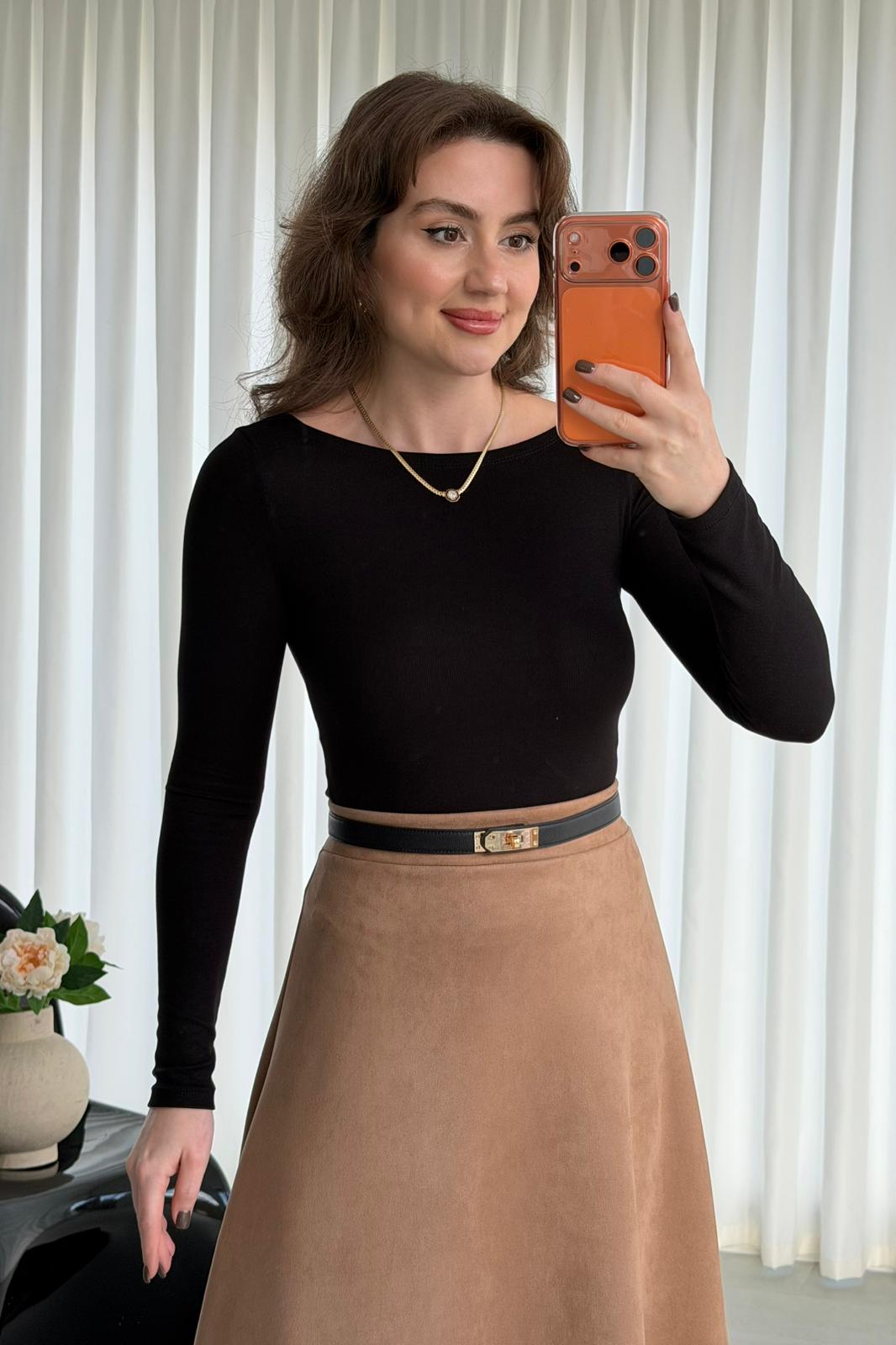 Kayık Yaka Basic Bluz - Siyah