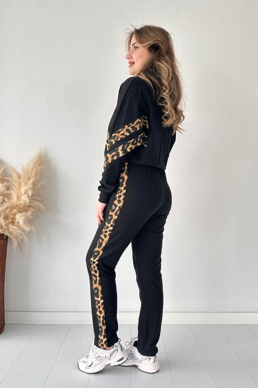 Leopar Şeritli Eşofman Takımı