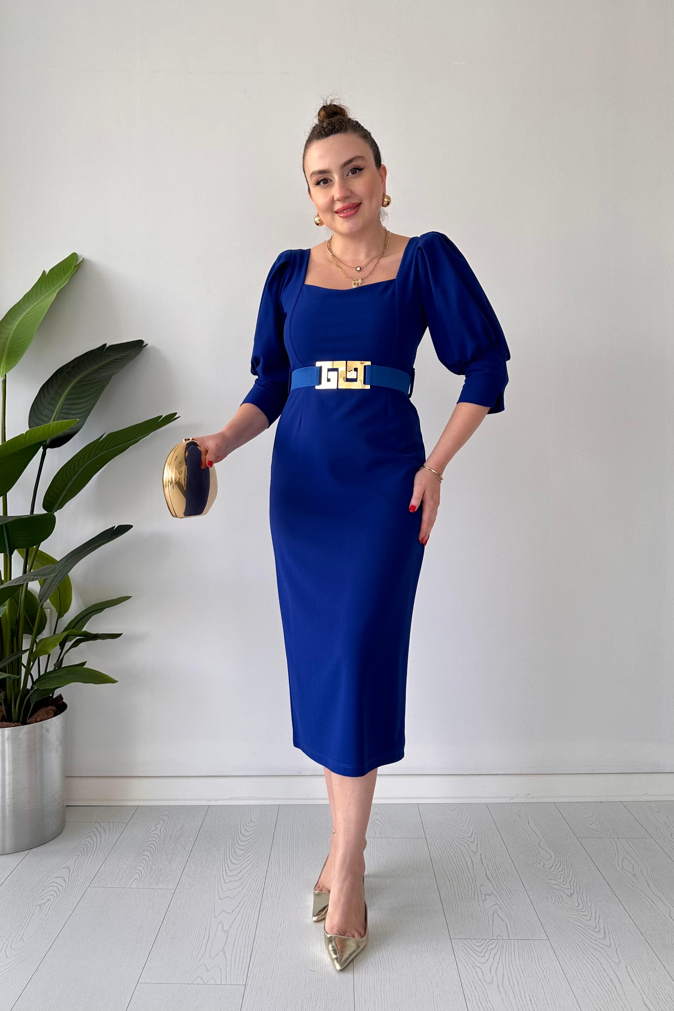 Döngü Kemer Krep Elbise