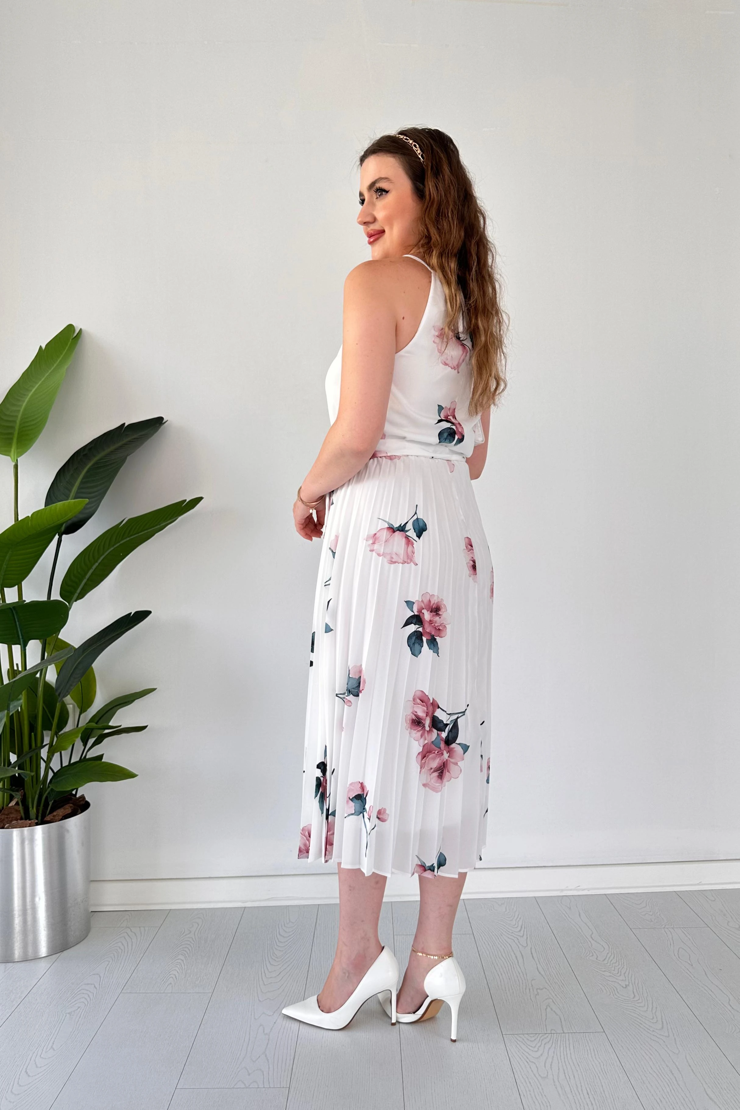 Buket Piliseli Elbise