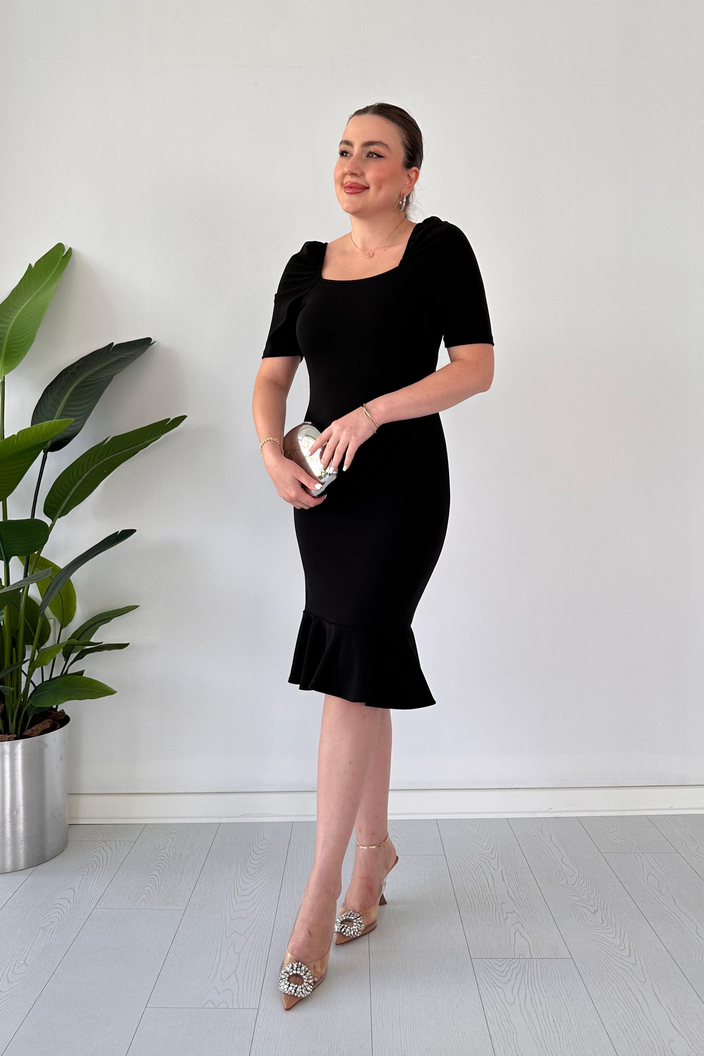 Eteği Volan Krep Elbise