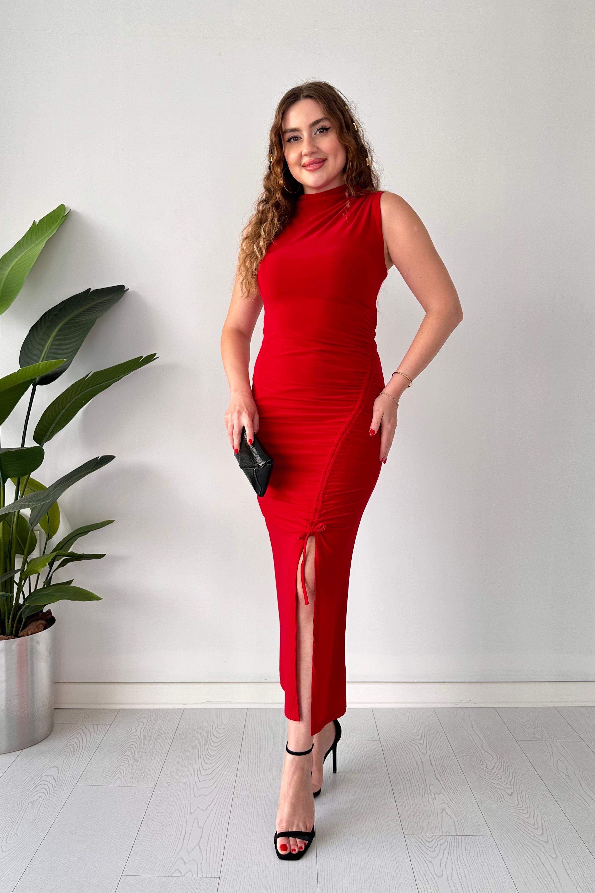 Ayarlanır Yırtmaçlı Buzi Elbise