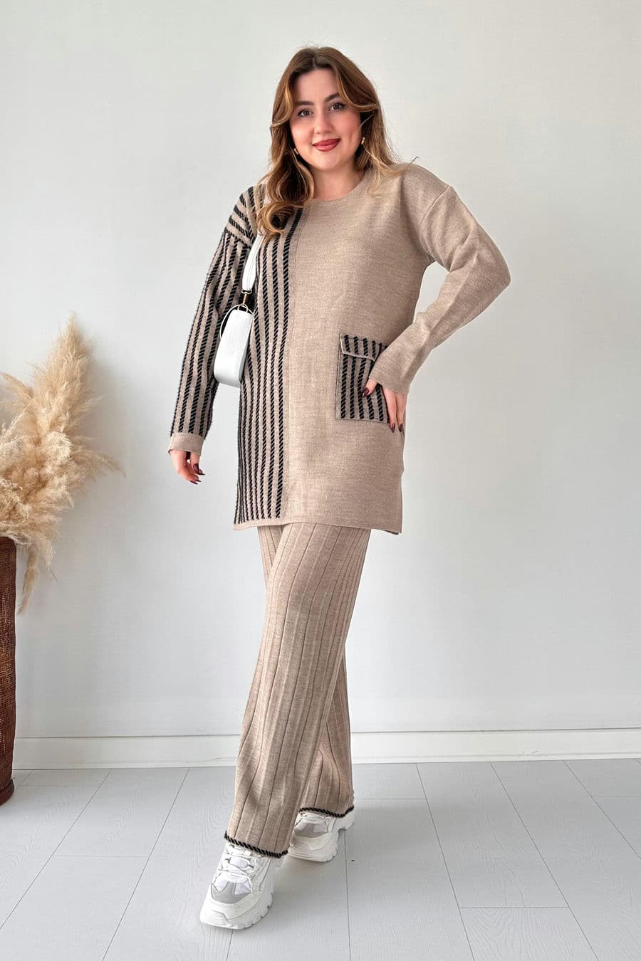 Yarım Çizgili Triko Takım