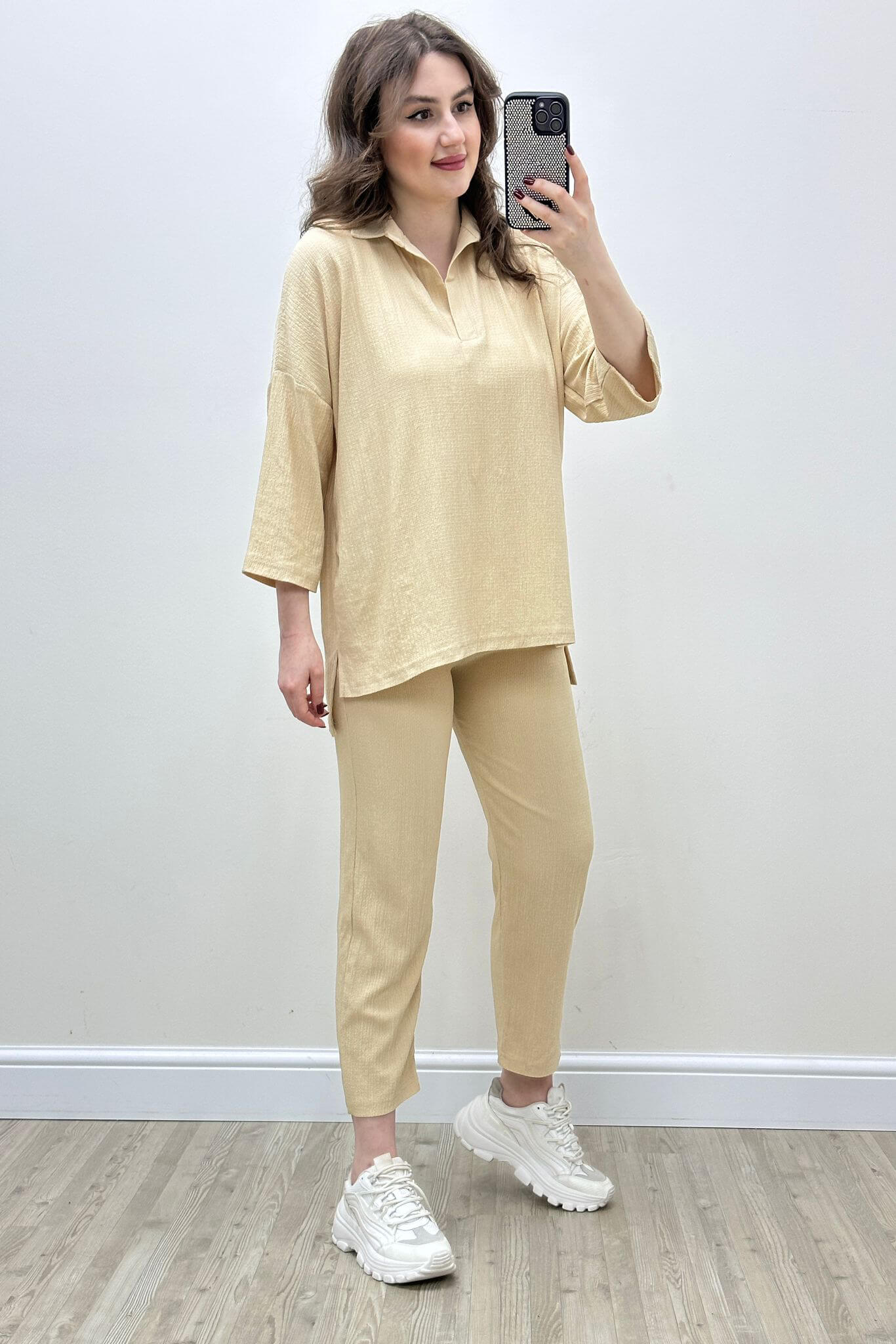 Yakalı Gofre Takım Krem