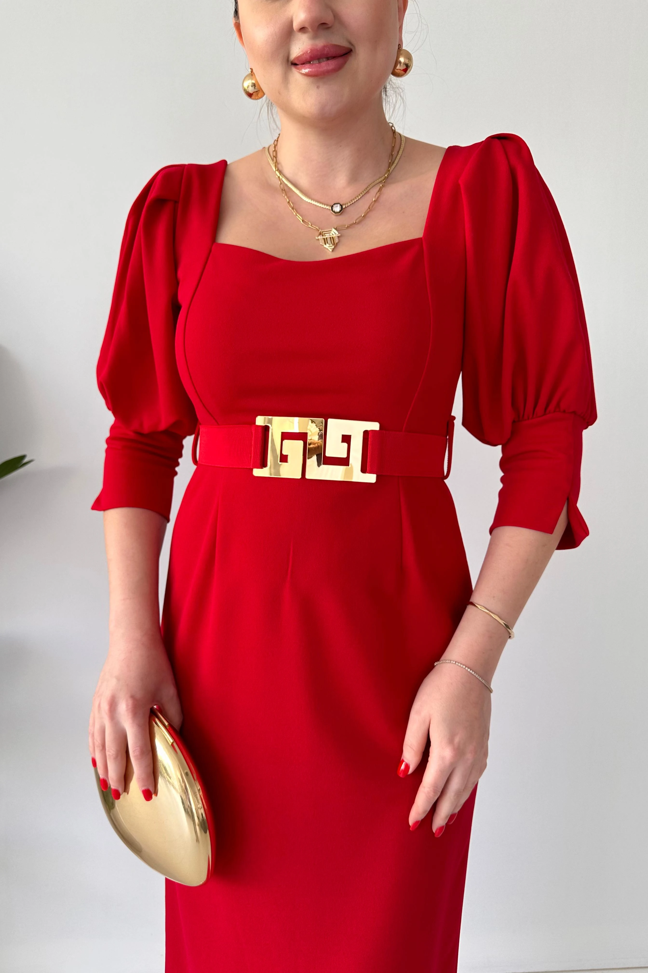 Döngü Kemer Krep Elbises