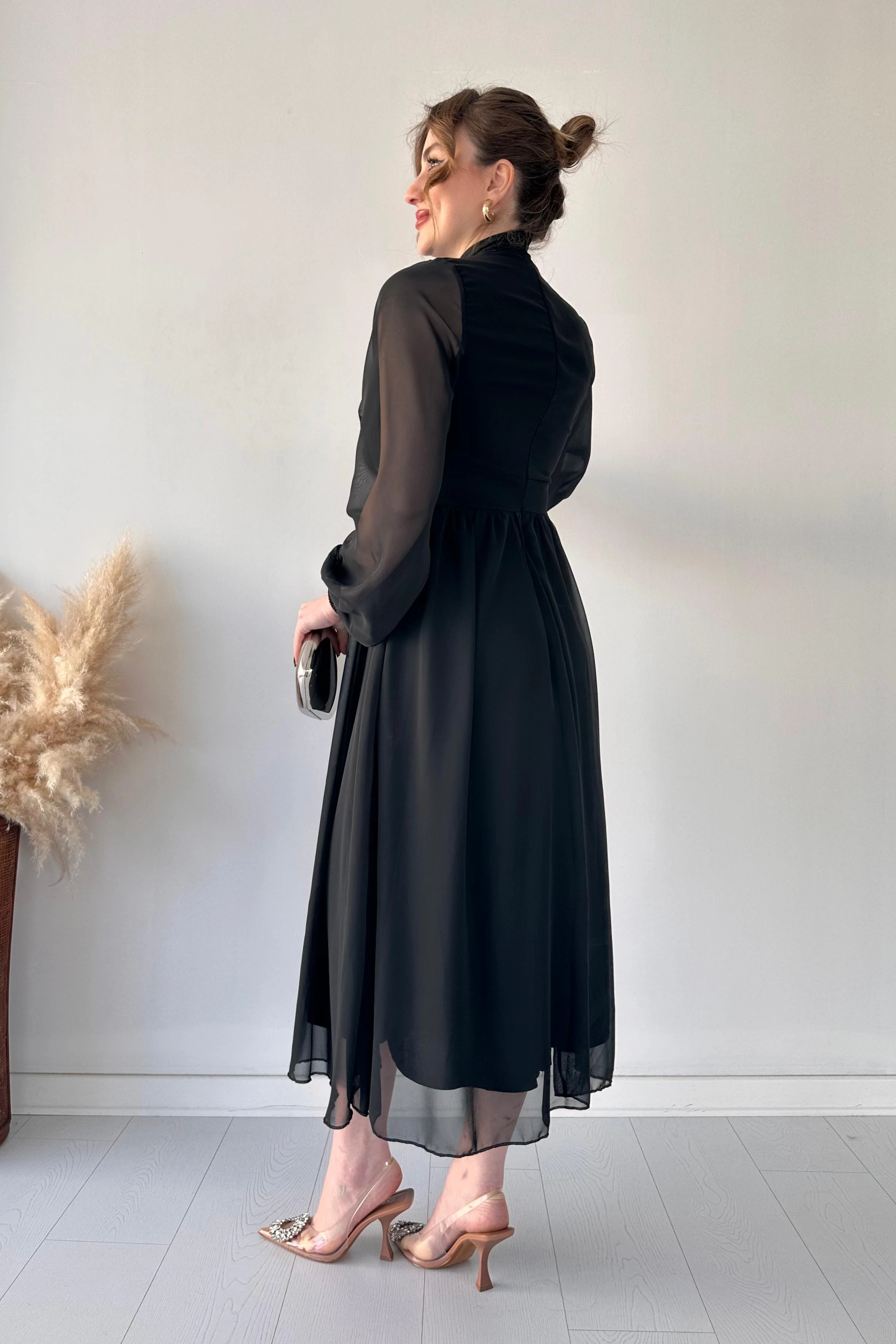 Robalı Şifon Elbise