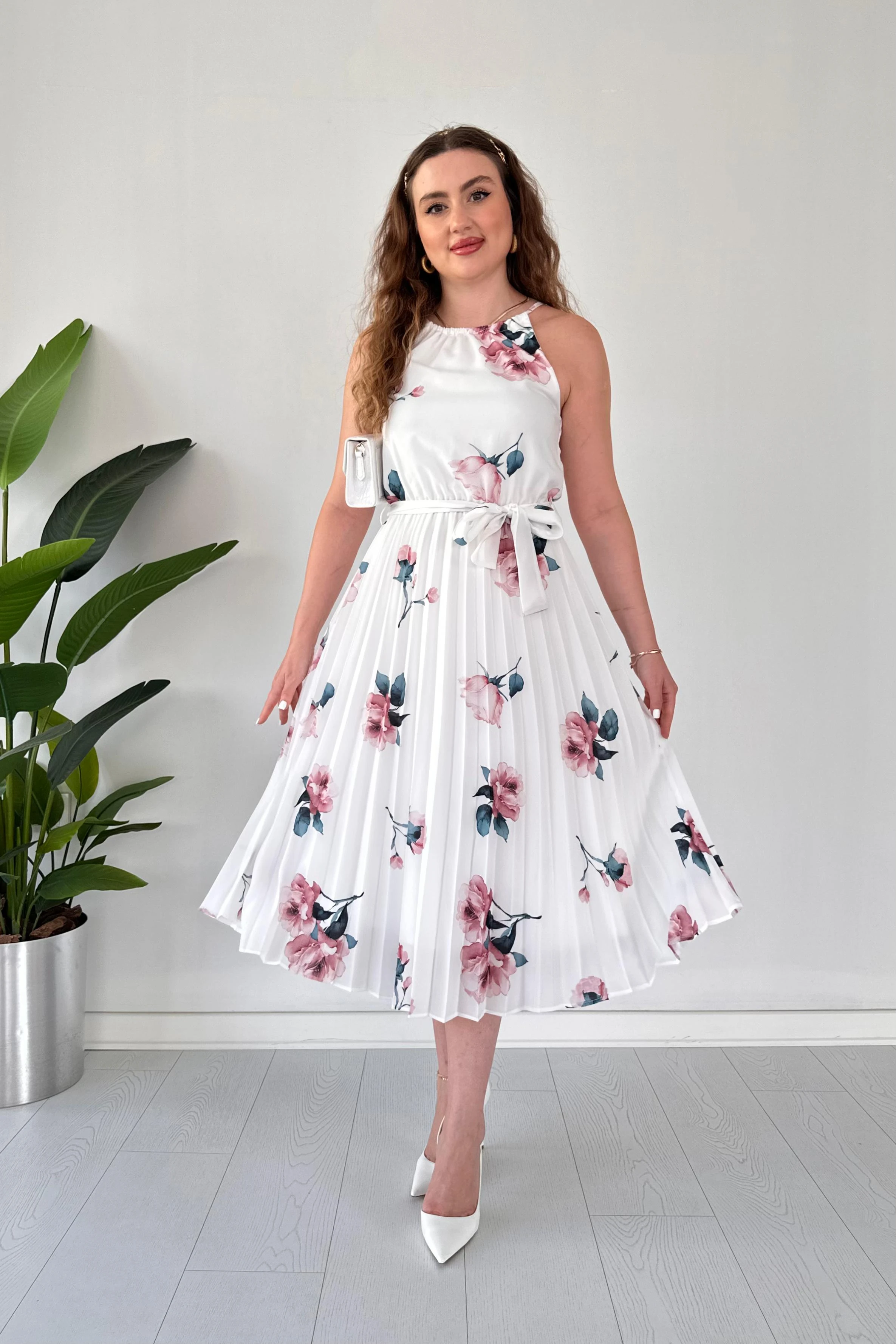 Buket Piliseli Elbise