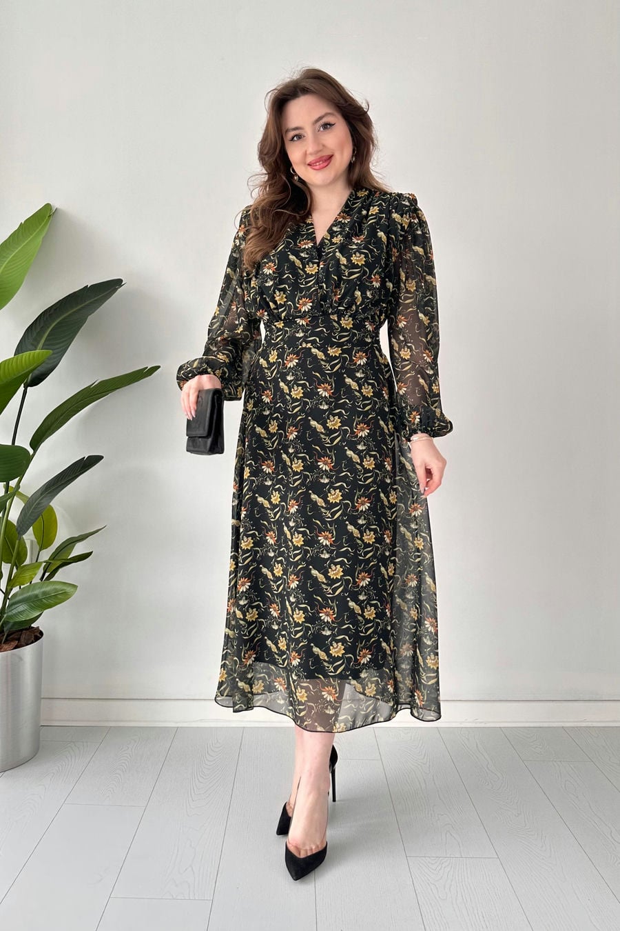 Vatkalı Karanfil Şifon Elbise