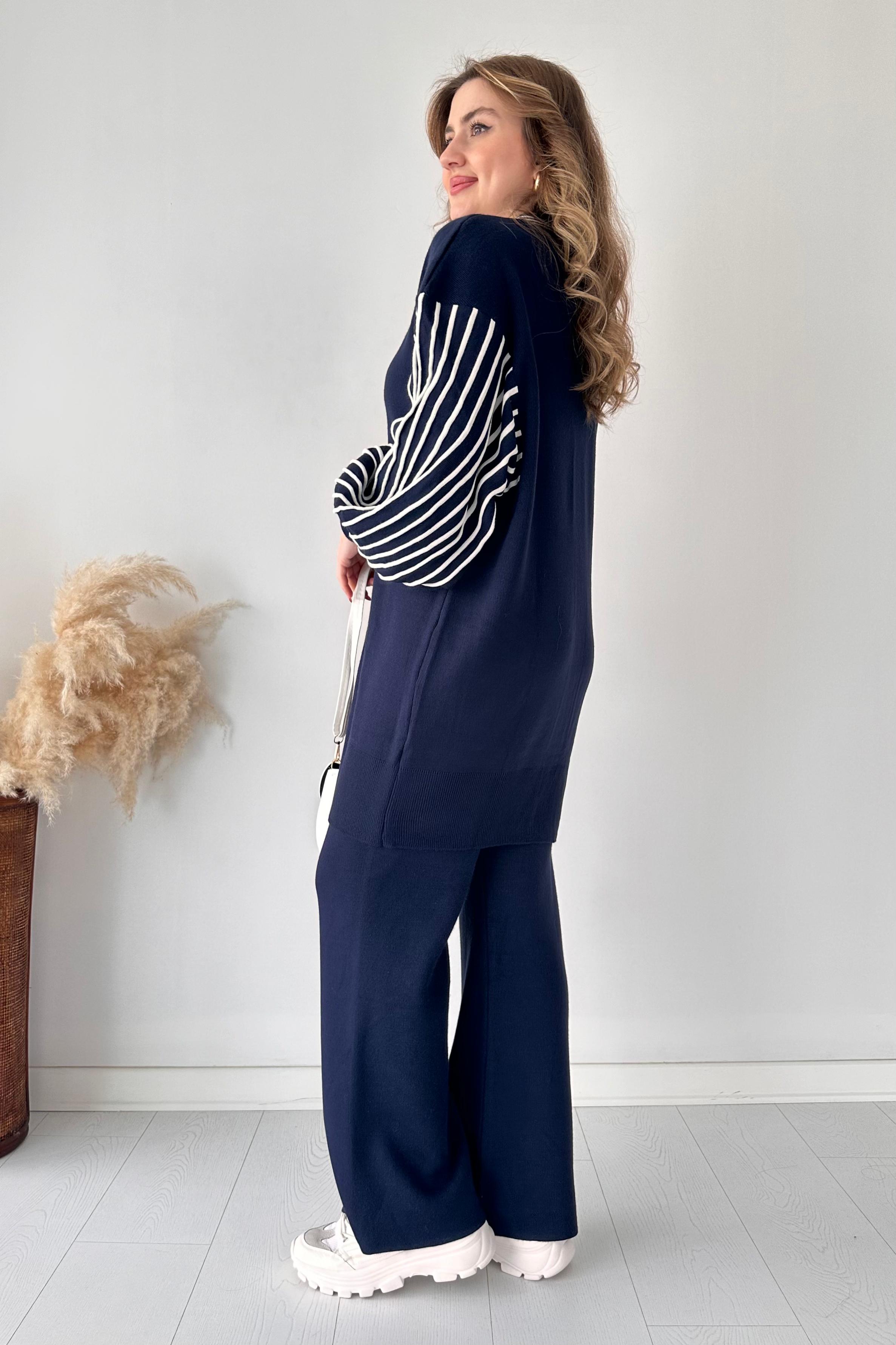 Balon Kol Çizgili Triko Takım