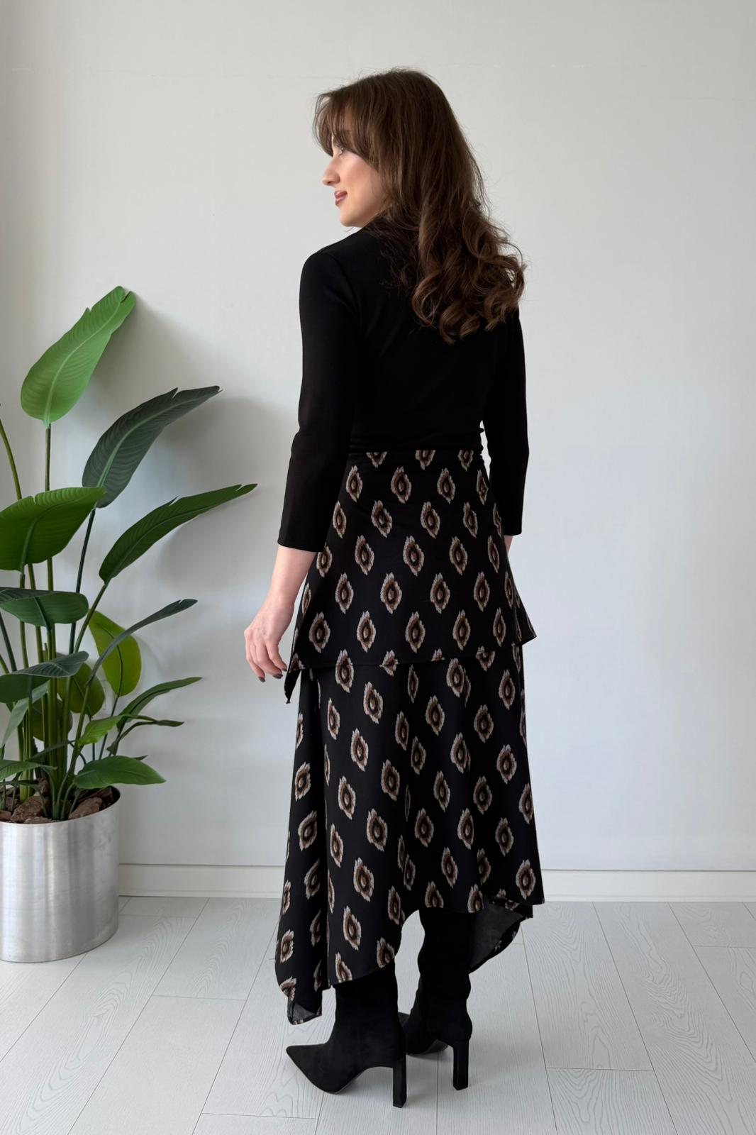 Otantik Etekli Yakalı Elbise