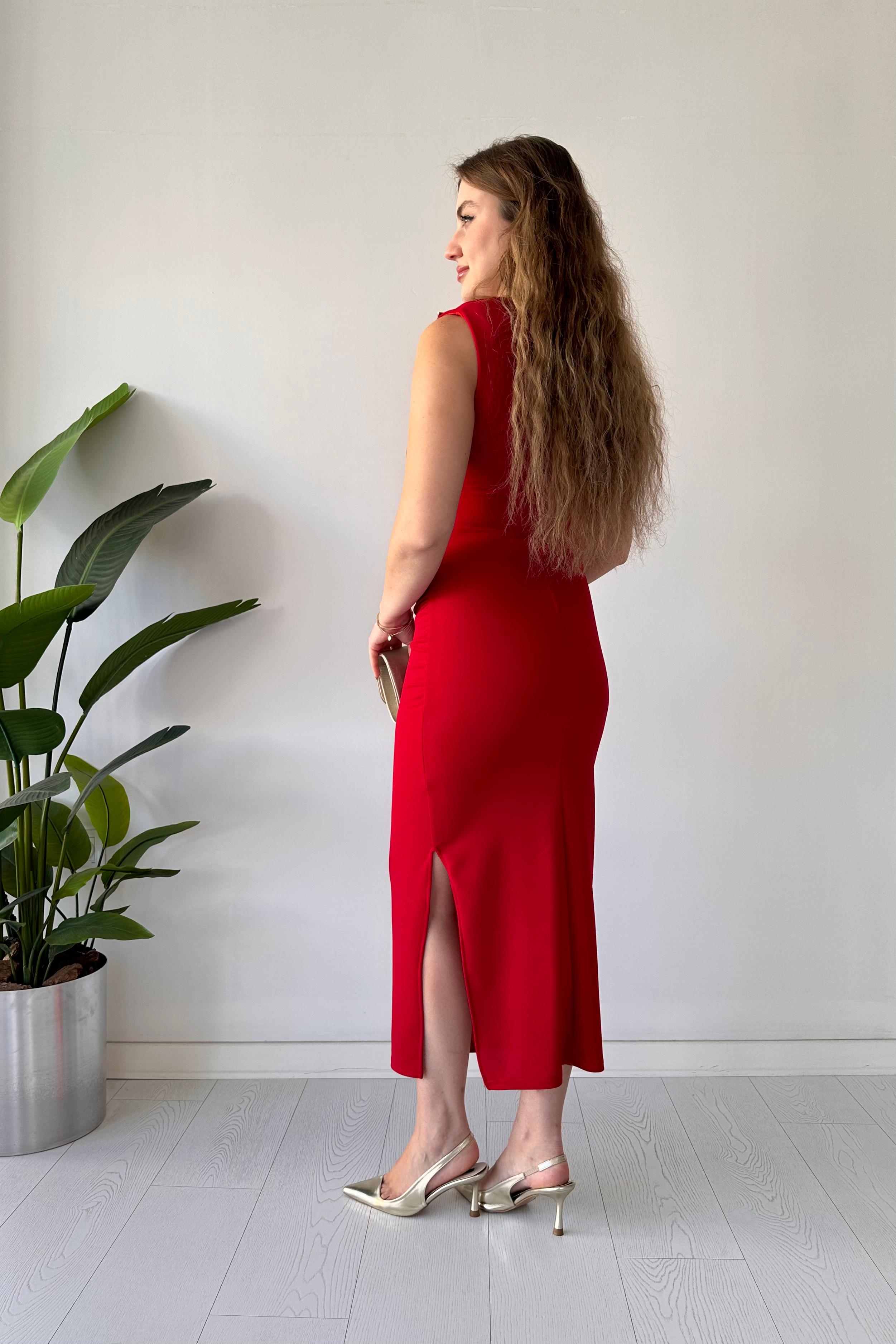 Omuz Tokalı Krep Elbise