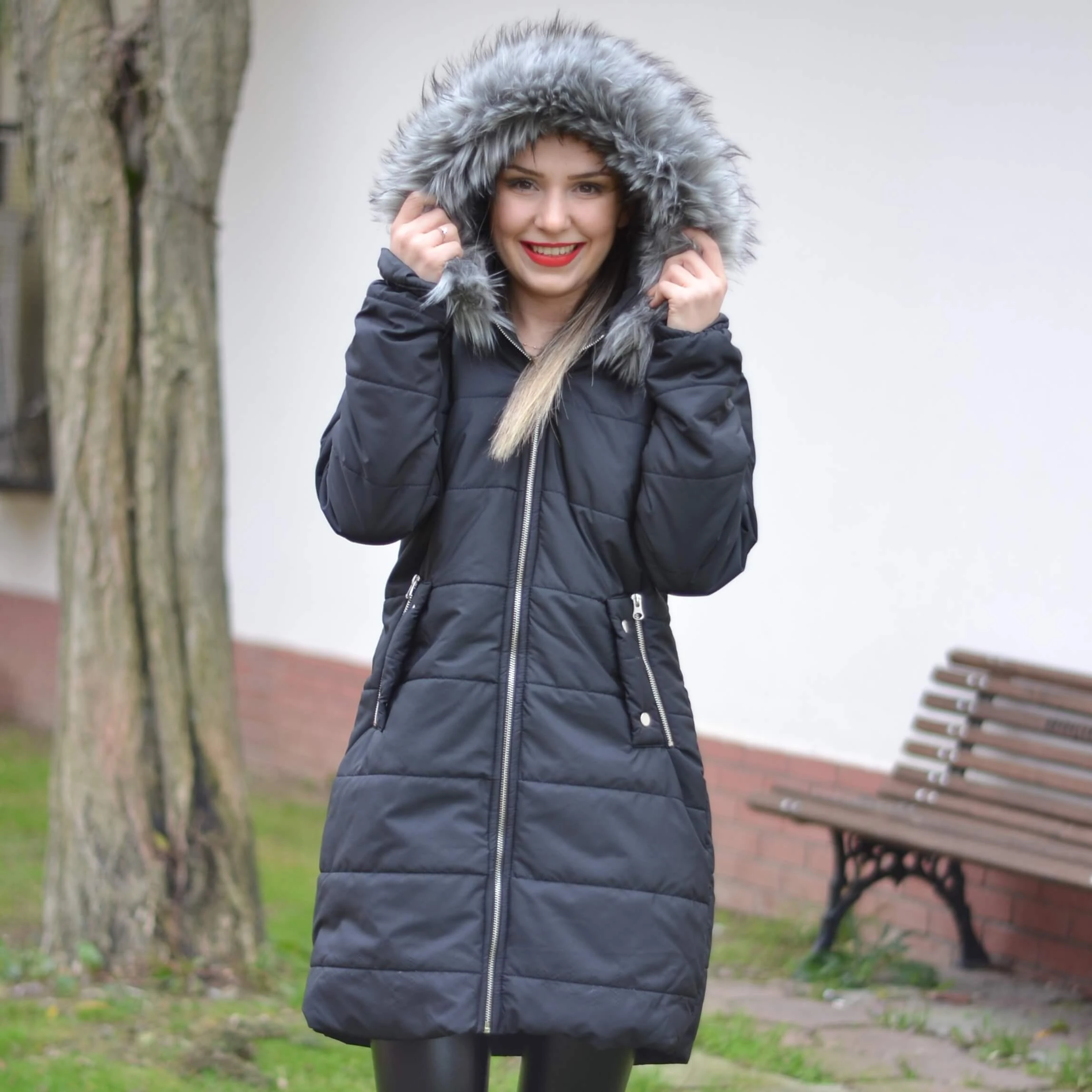 Uzun Şişme Kürklü Mont - SİYAH