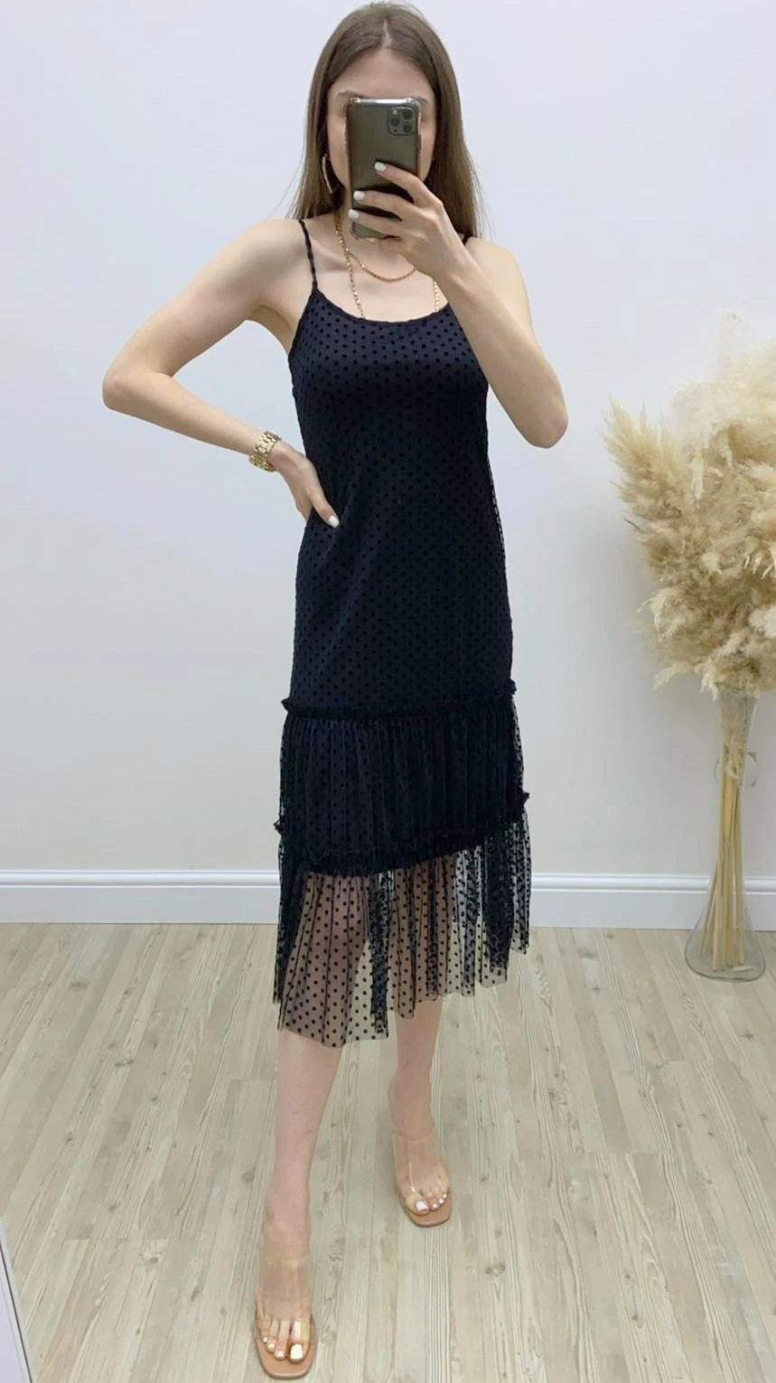 Tül Puantiye Askılı Elbise