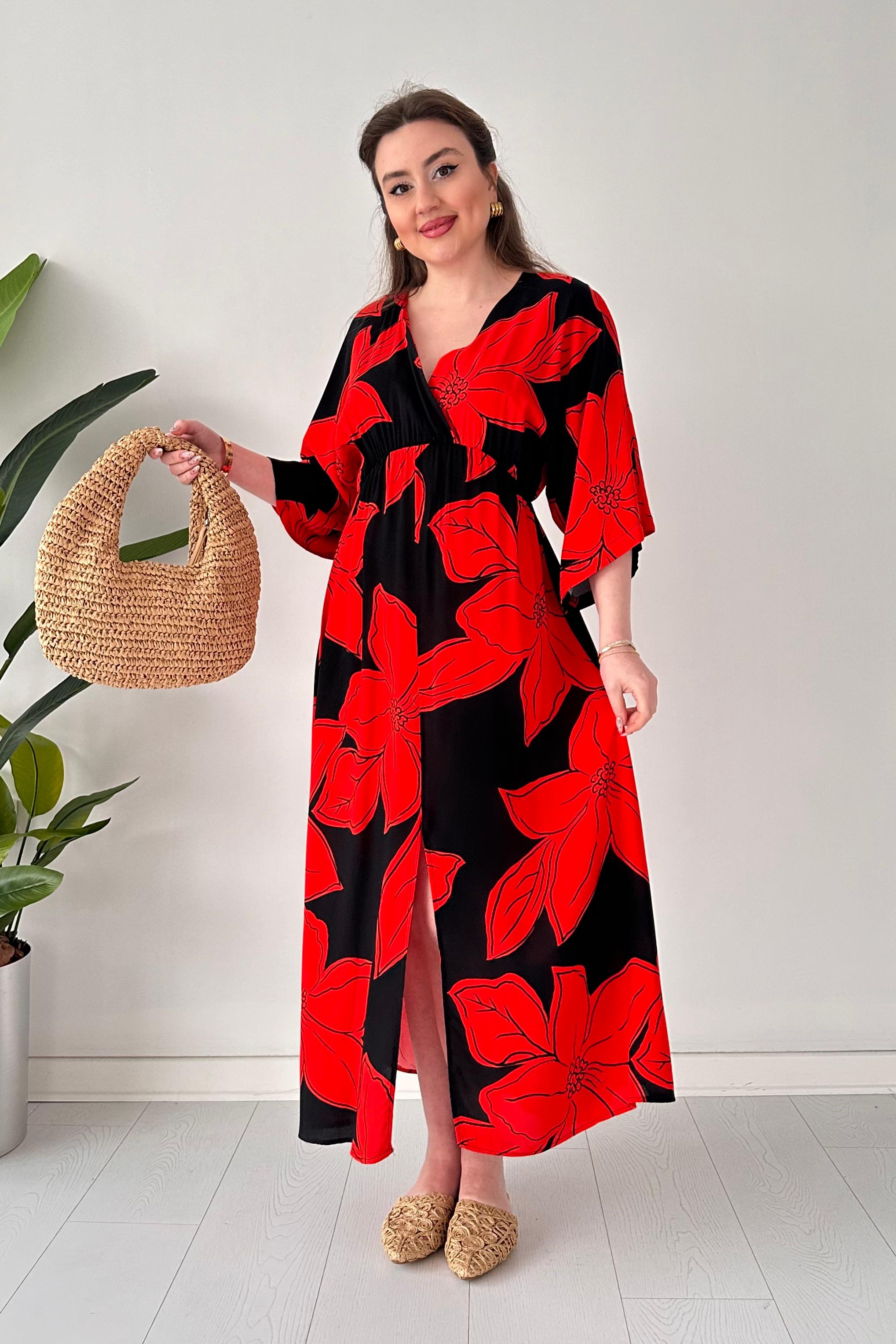 Lilyum Yarasa Elbise