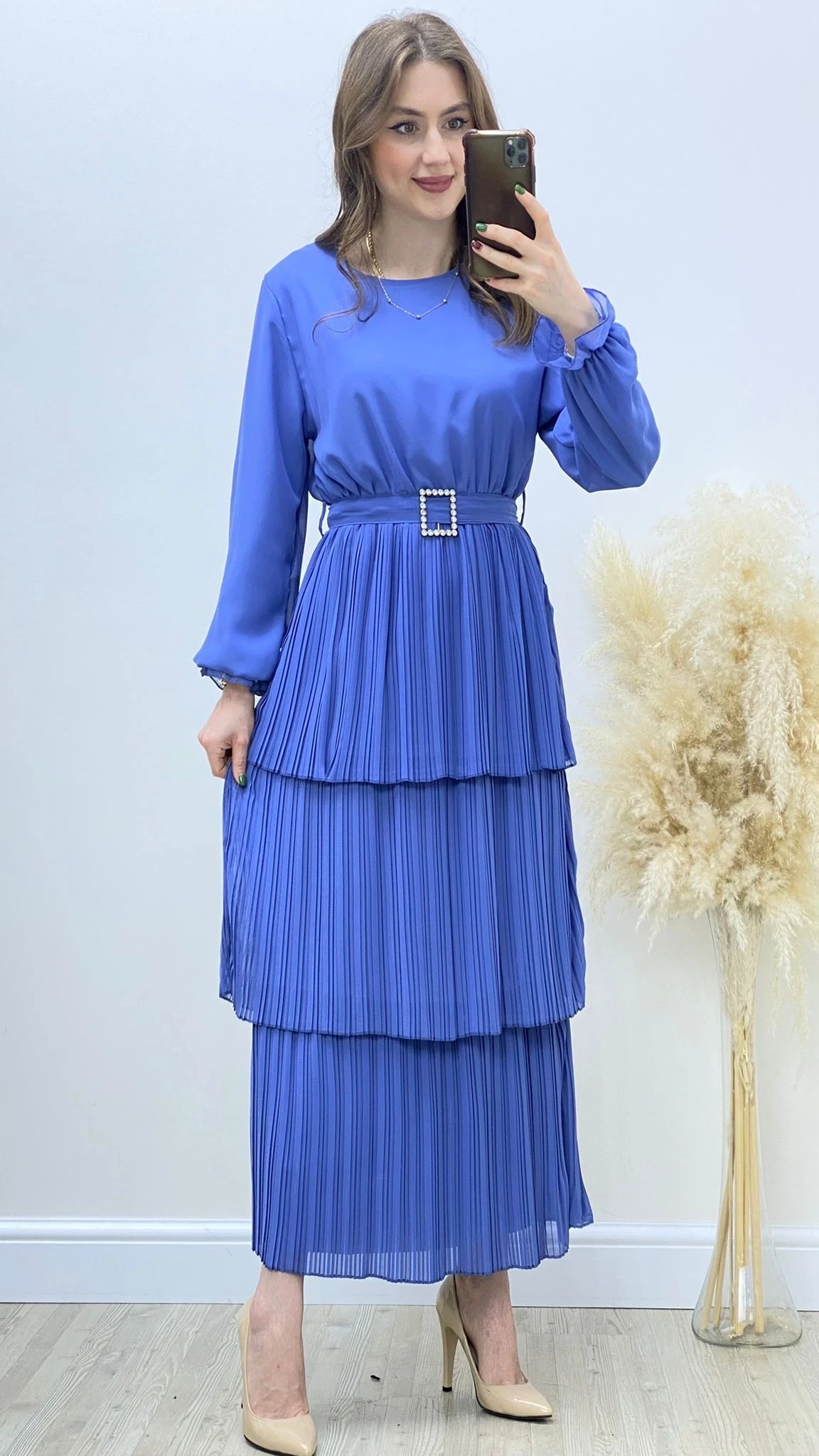 Katlı Piliseli Maksi Şifon Elbise Mavi