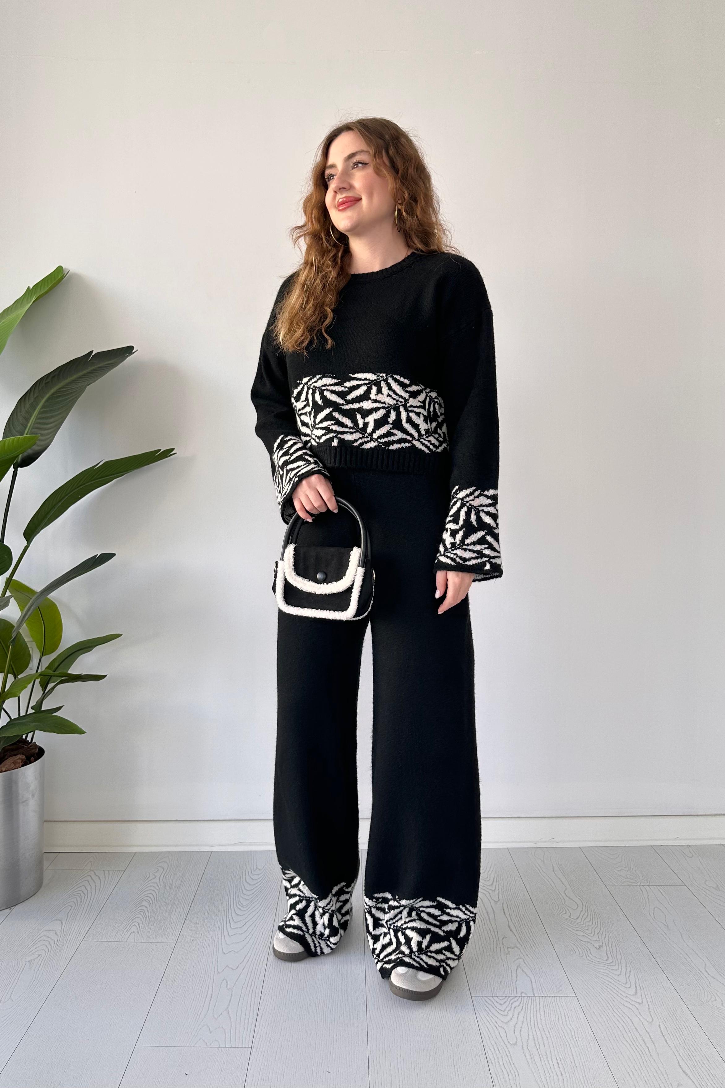 Yapraklı Triko Takım