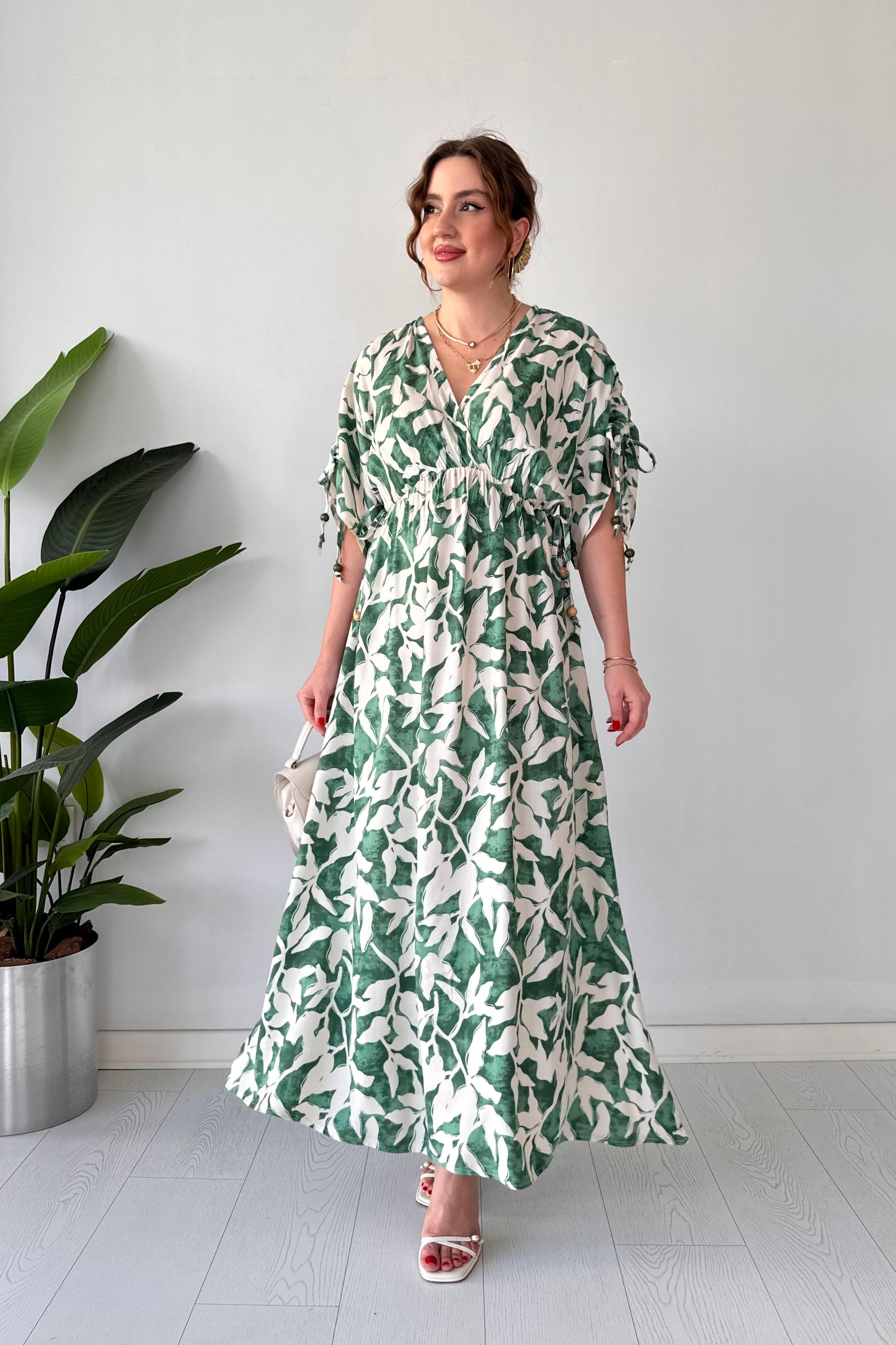 Döküm Yaka Yaprak Elbise