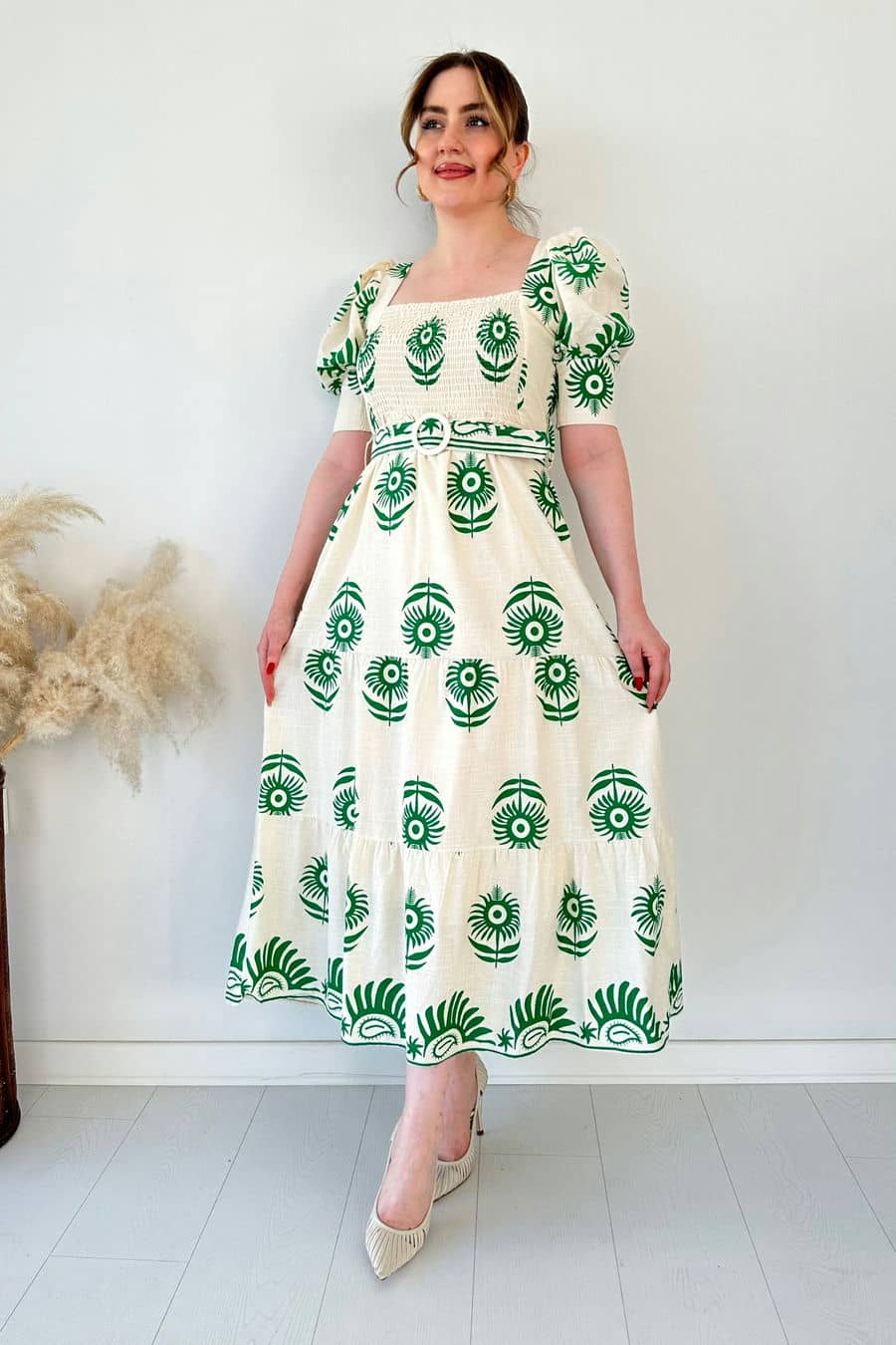 Çiçek Gipeli Elbise