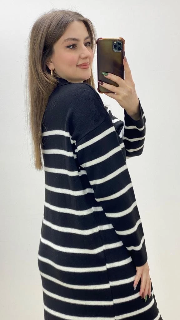 Dökümlü Çizgili Triko Elbise Siyah