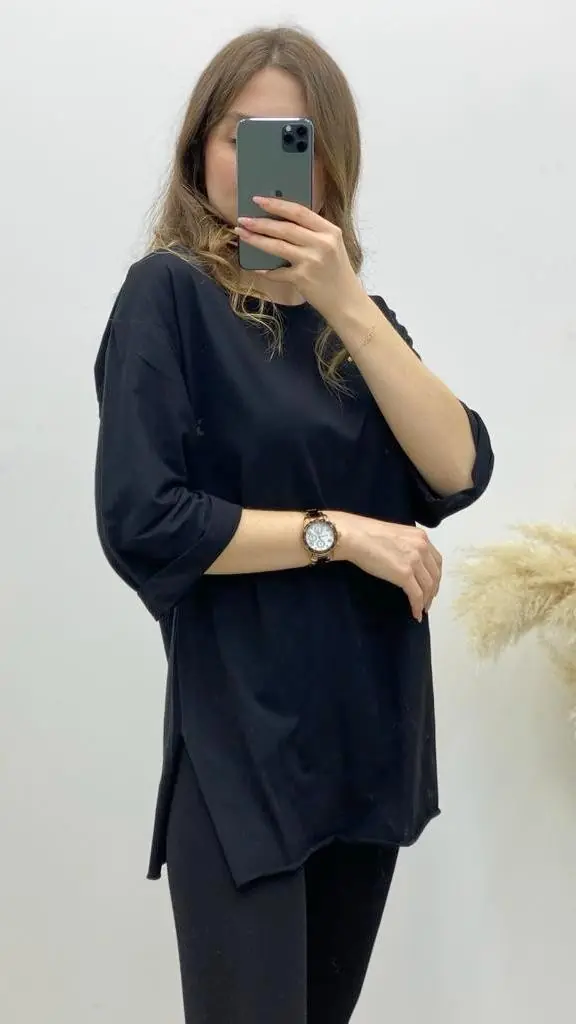 Basic Tshirt Yanları Kesik Bisiklet Yaka - Siyah · 2