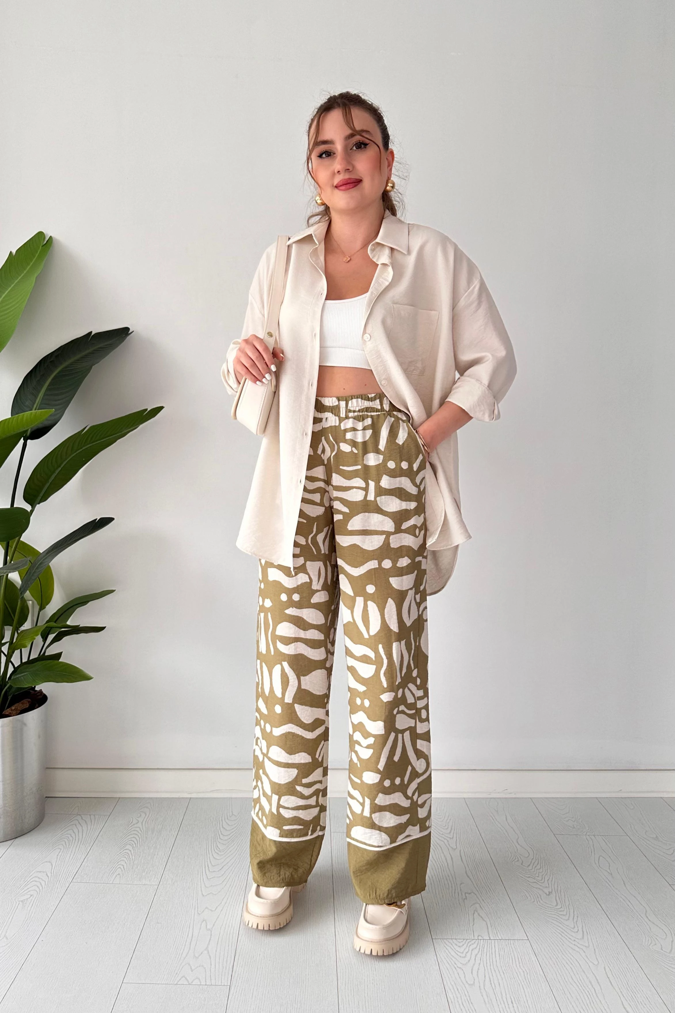 Desenli Pantolon-Gömlek İkili Takım