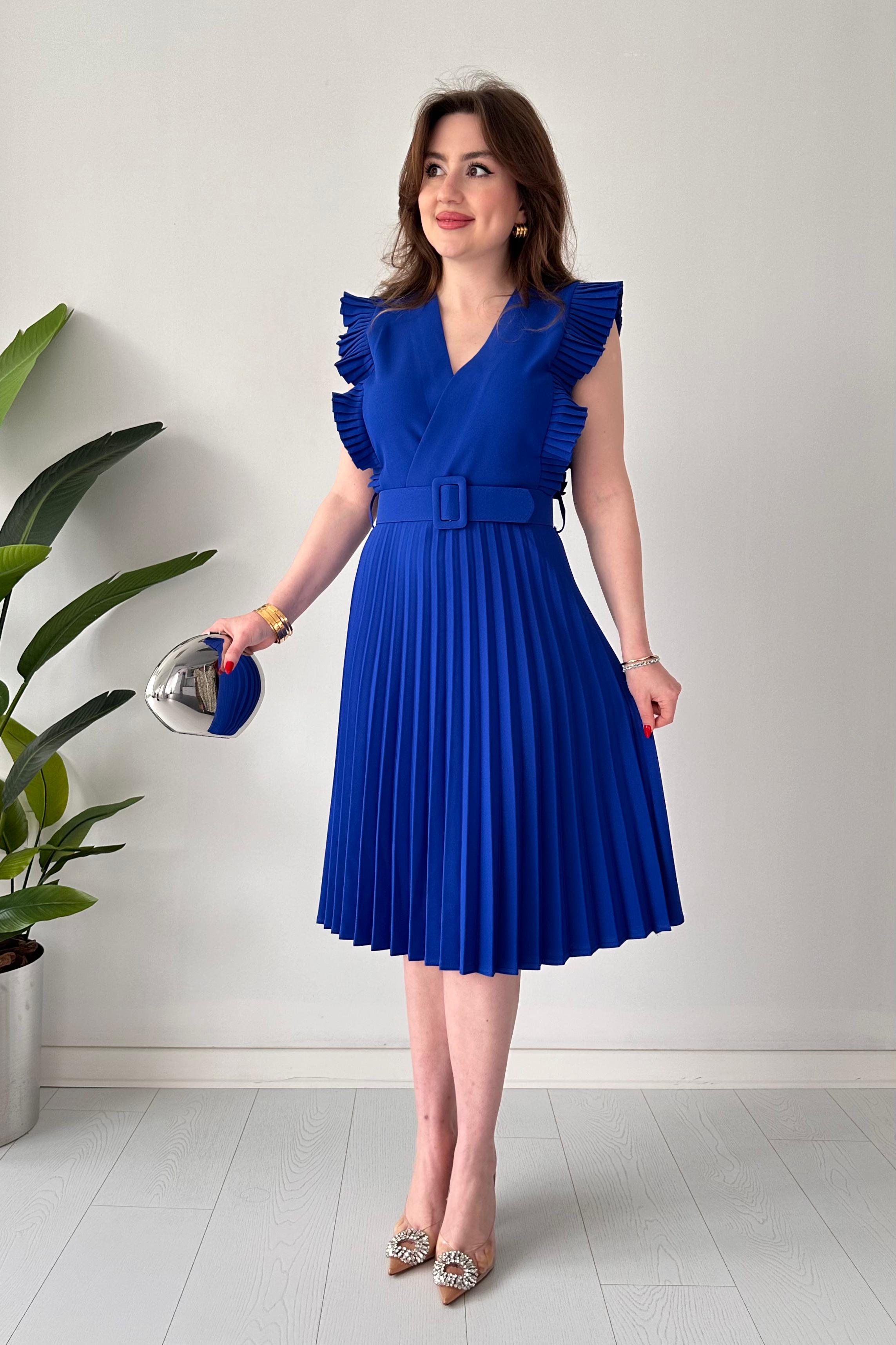 Kelebek Kemerli Elbise