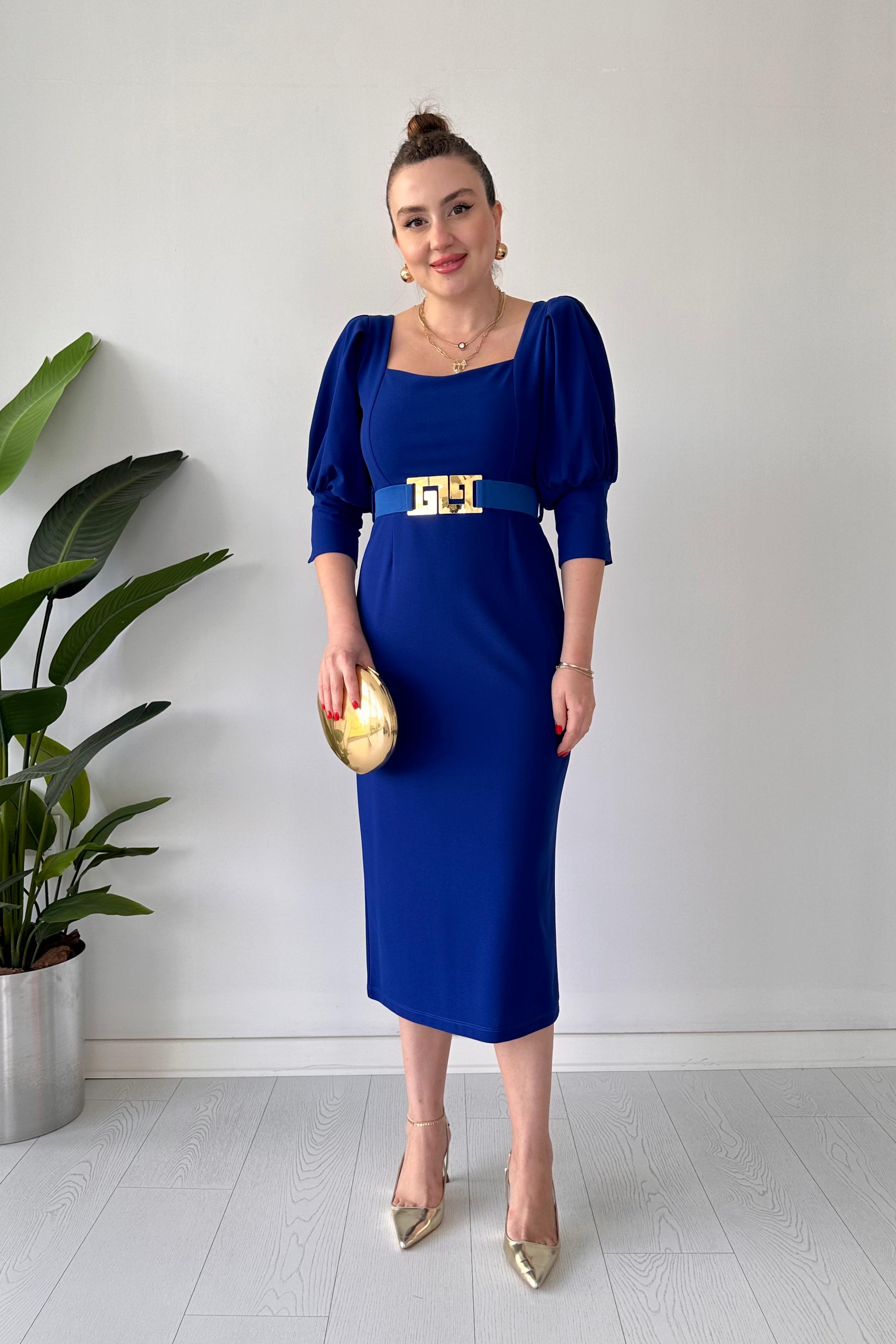 Döngü Kemer Krep Elbise